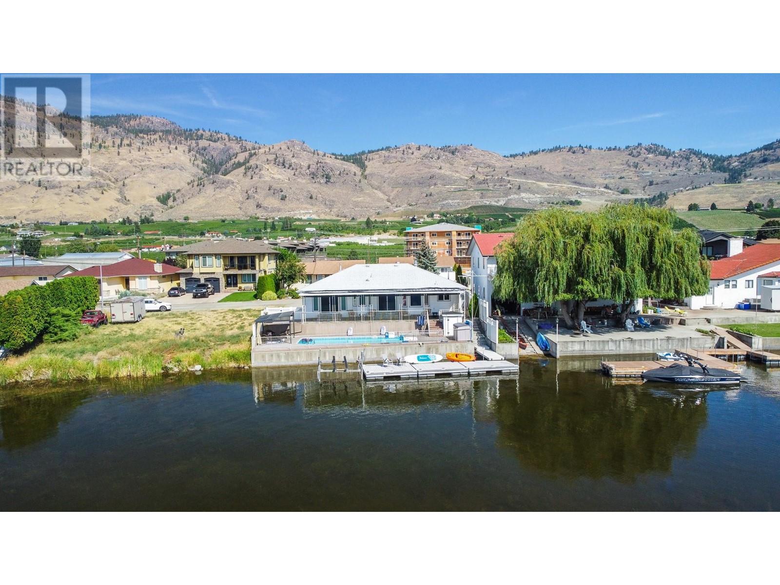 32 Bayview Crescent, Osoyoos, British Columbia  V0H 1V6 - Photo 1 - 10306857