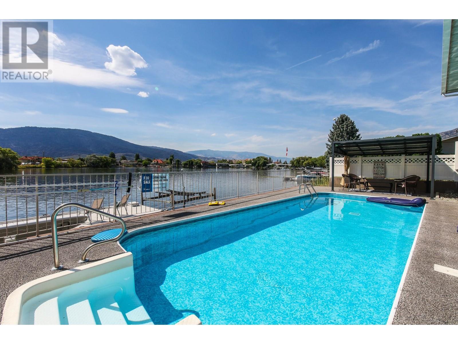 32 Bayview Crescent, Osoyoos, British Columbia  V0H 1V6 - Photo 2 - 10306857