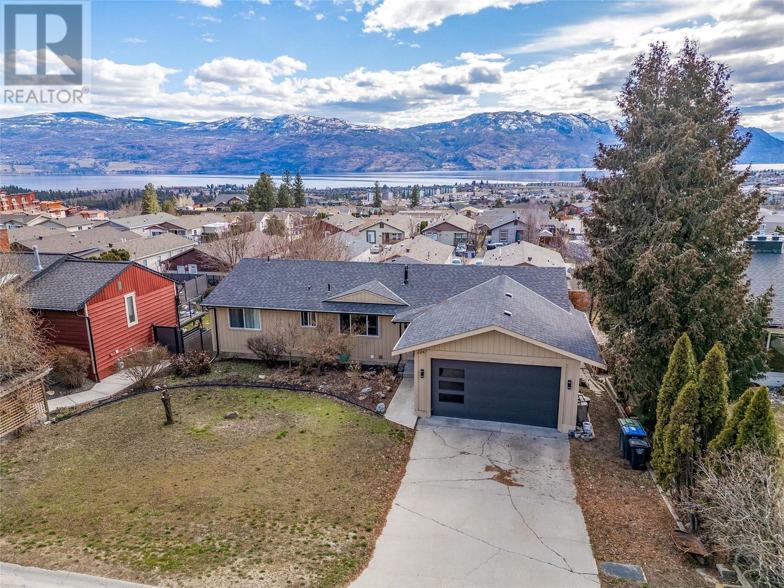 2247 Westville Place, West Kelowna, British Columbia  V4T 1S1 - Photo 47 - 10307182