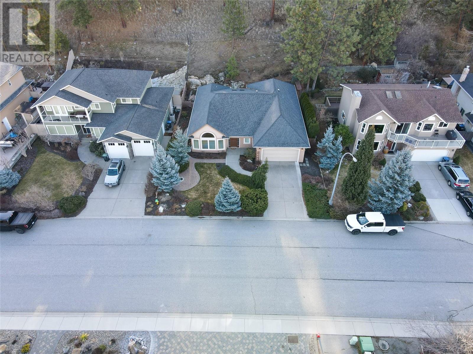 2514 Evergreen Drive, Penticton, British Columbia  V2A 7Y2 - Photo 28 - 10307040