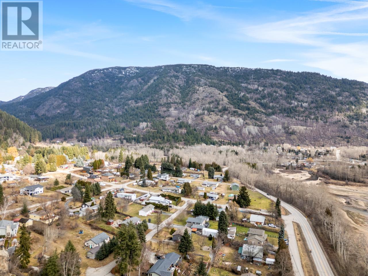 2593 Bwater Rd Road, Castlegar, British Columbia  V0G 1X0 - Photo 60 - 2475519