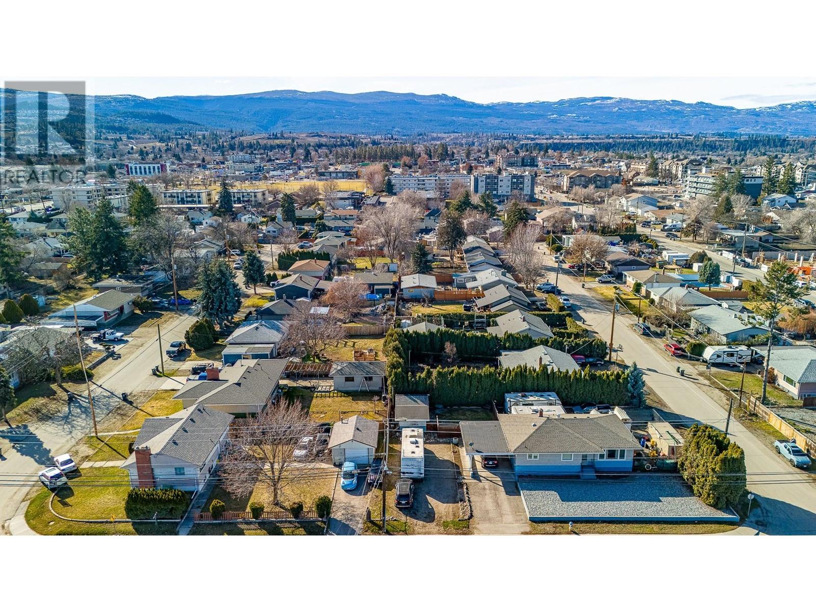 255 Leathead Road, Kelowna, British Columbia  V1X 2H9 - Photo 3 - 10307140