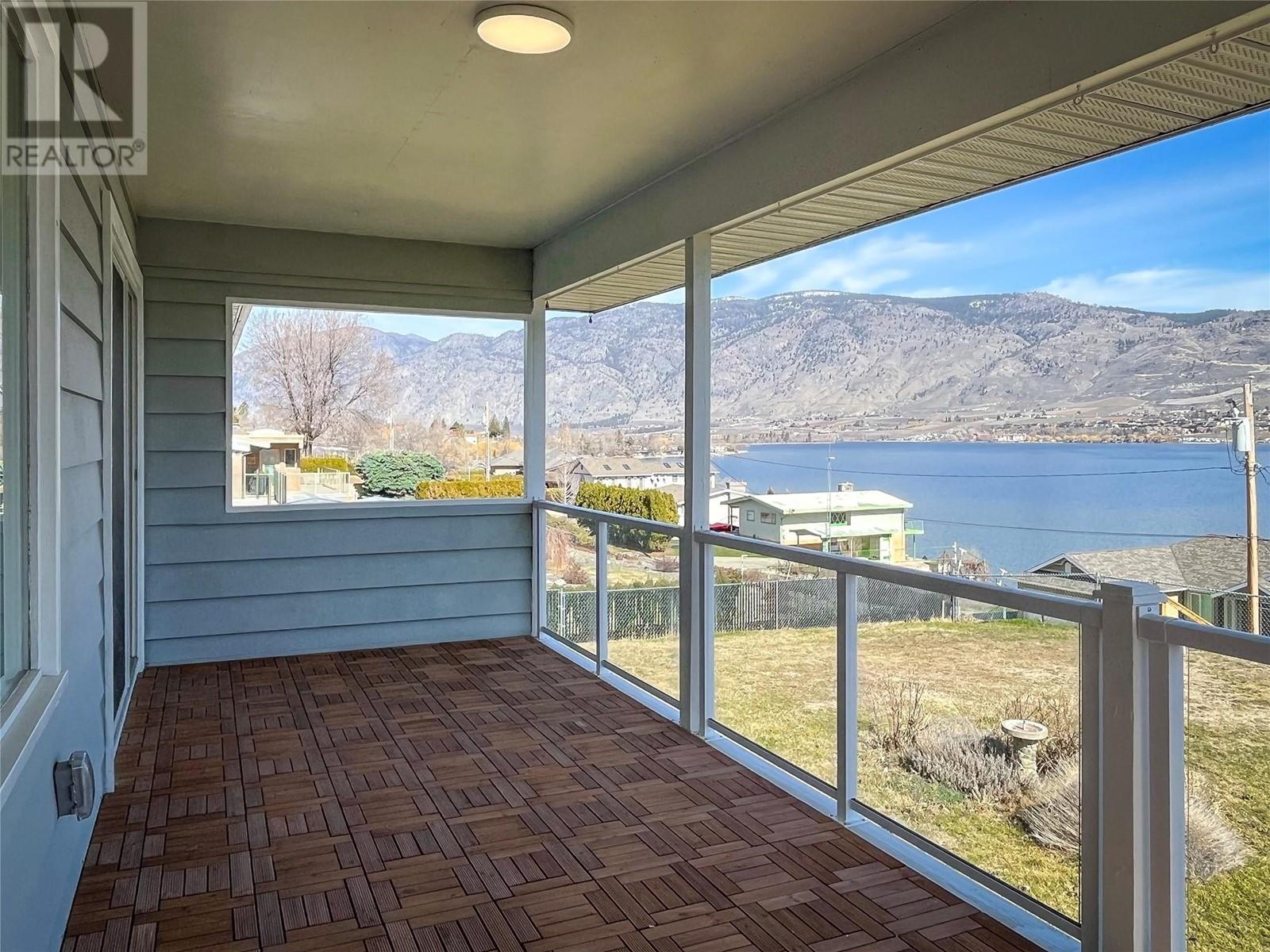 827 91st Street, Osoyoos, British Columbia  V0H 1V1 - Photo 9 - 10305856