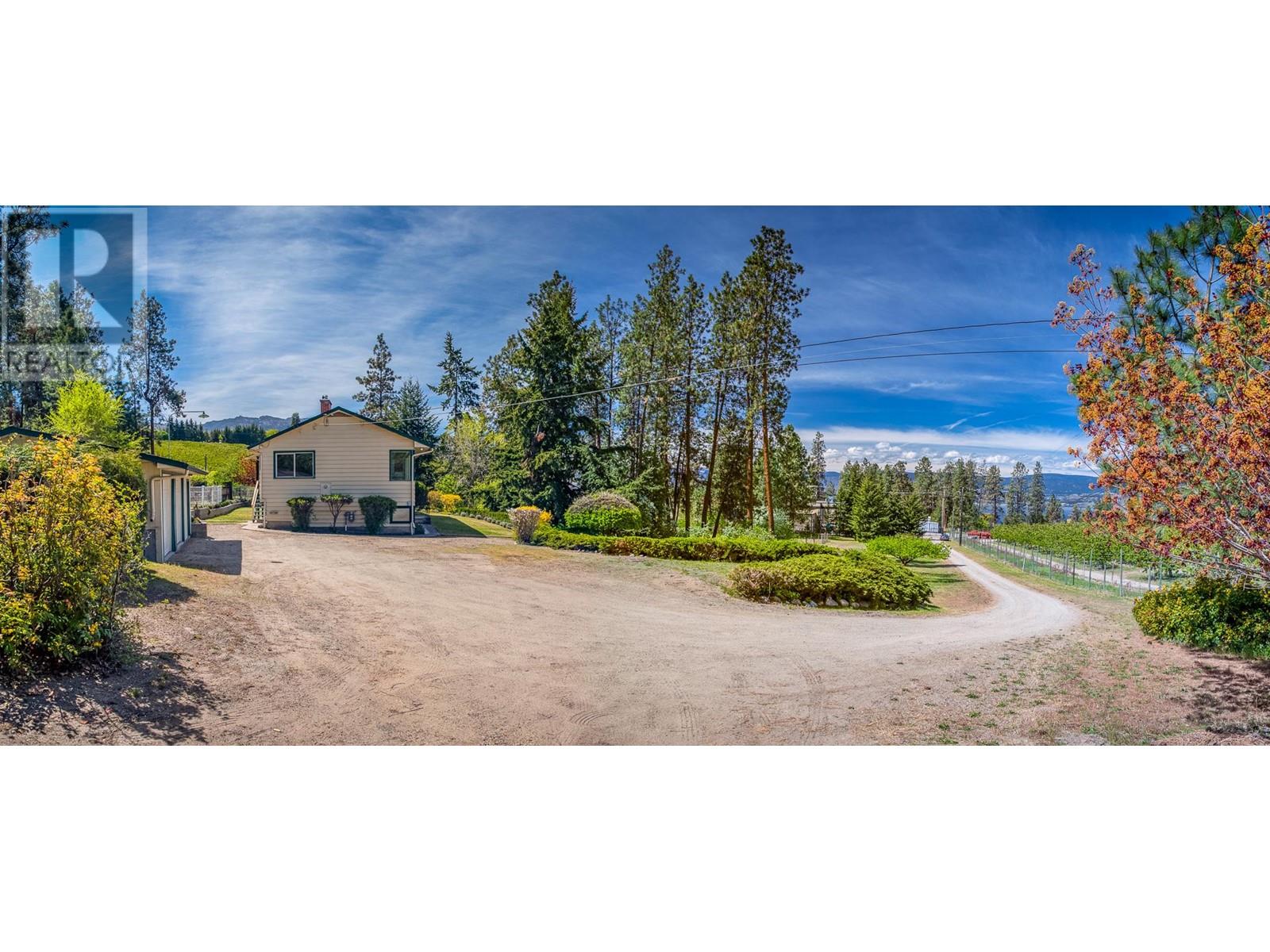 4729 Lakeshore Road, Kelowna, British Columbia  V1W 4H6 - Photo 5 - 10307572