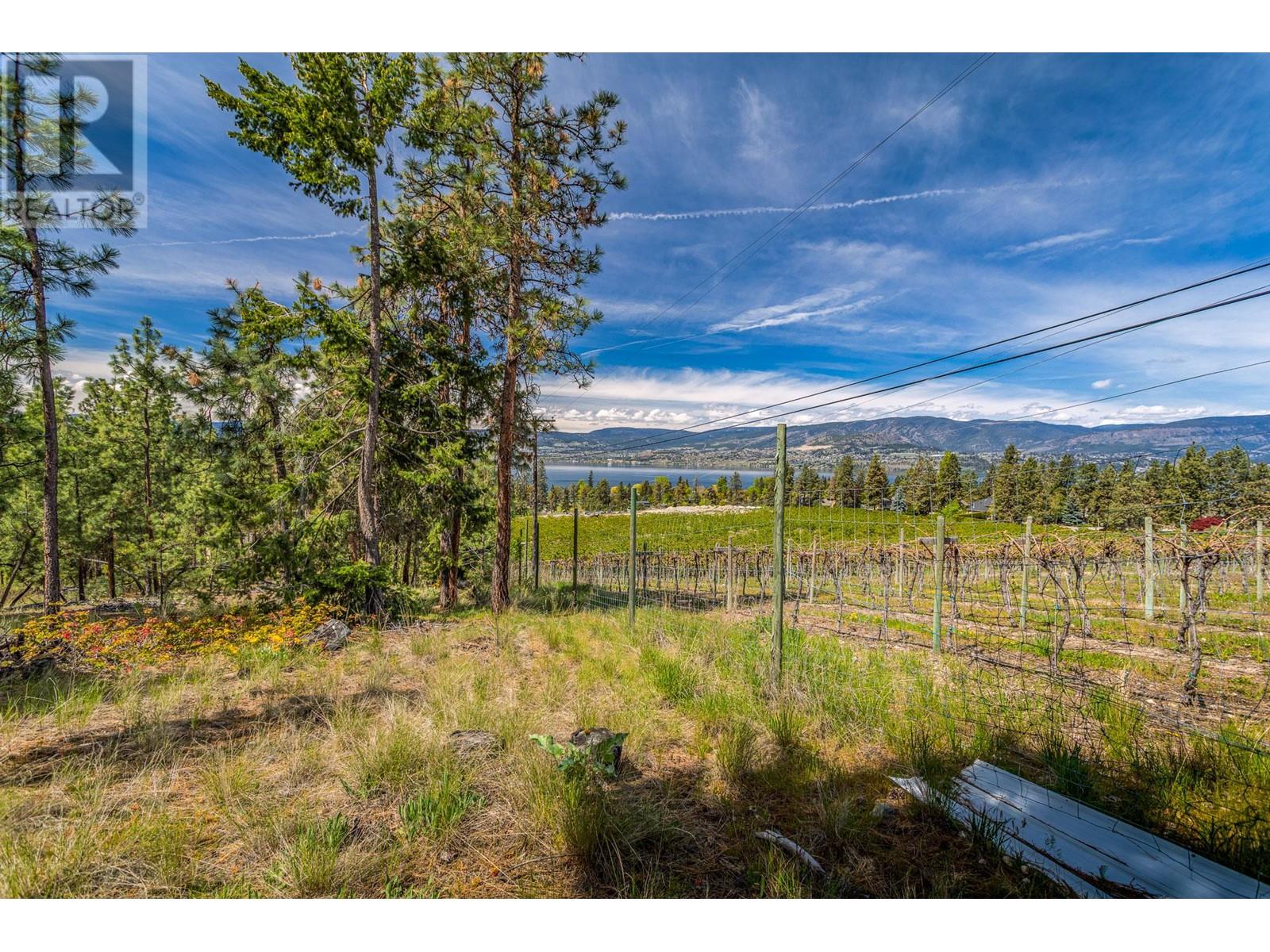 4729 Lakeshore Road, Kelowna, British Columbia  V1W 4H6 - Photo 56 - 10307572