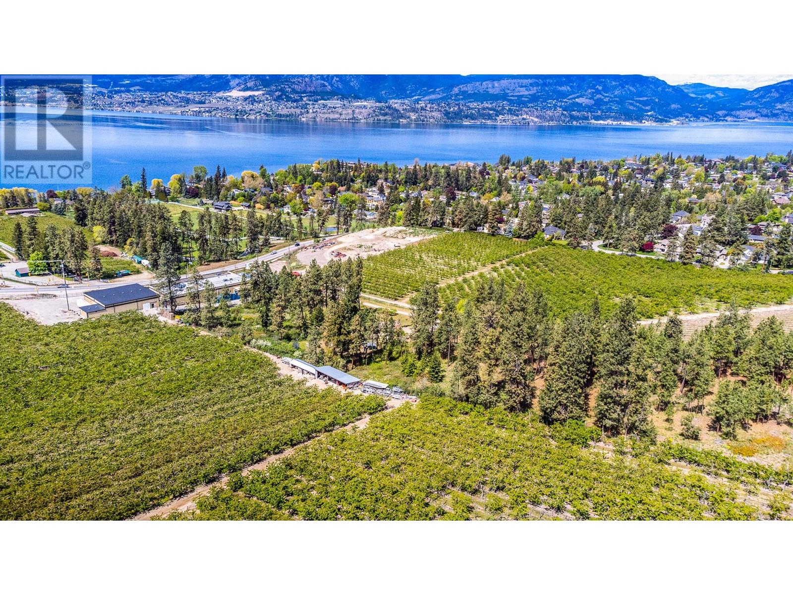 4729 Lakeshore Road, Kelowna, British Columbia  V1W 4H6 - Photo 75 - 10307572