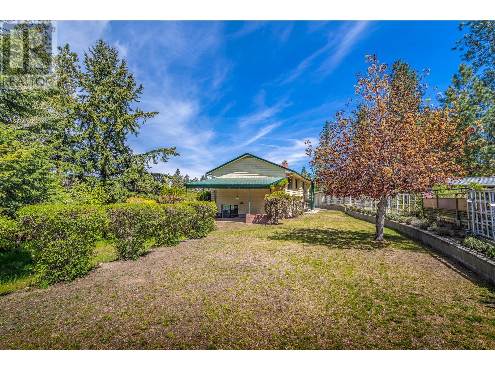 4729 Lakeshore Road, Kelowna, British Columbia  V1W 4H6 - Photo 8 - 10307572