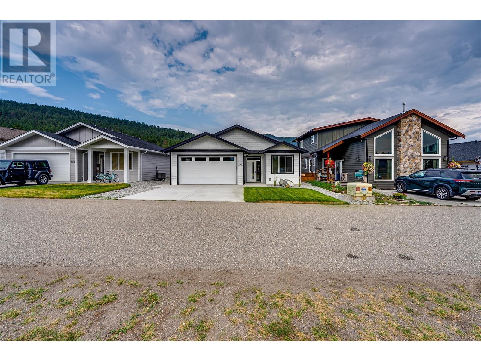 577 Meadowlark Avenue, Vernon, British Columbia  V1H 2A1 - Photo 45 - 10307628