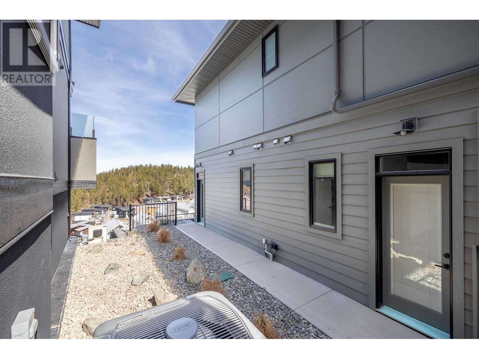 3179 Hilltown Drive, Kelowna, British Columbia  V1V 0C6 - Photo 54 - 10307355