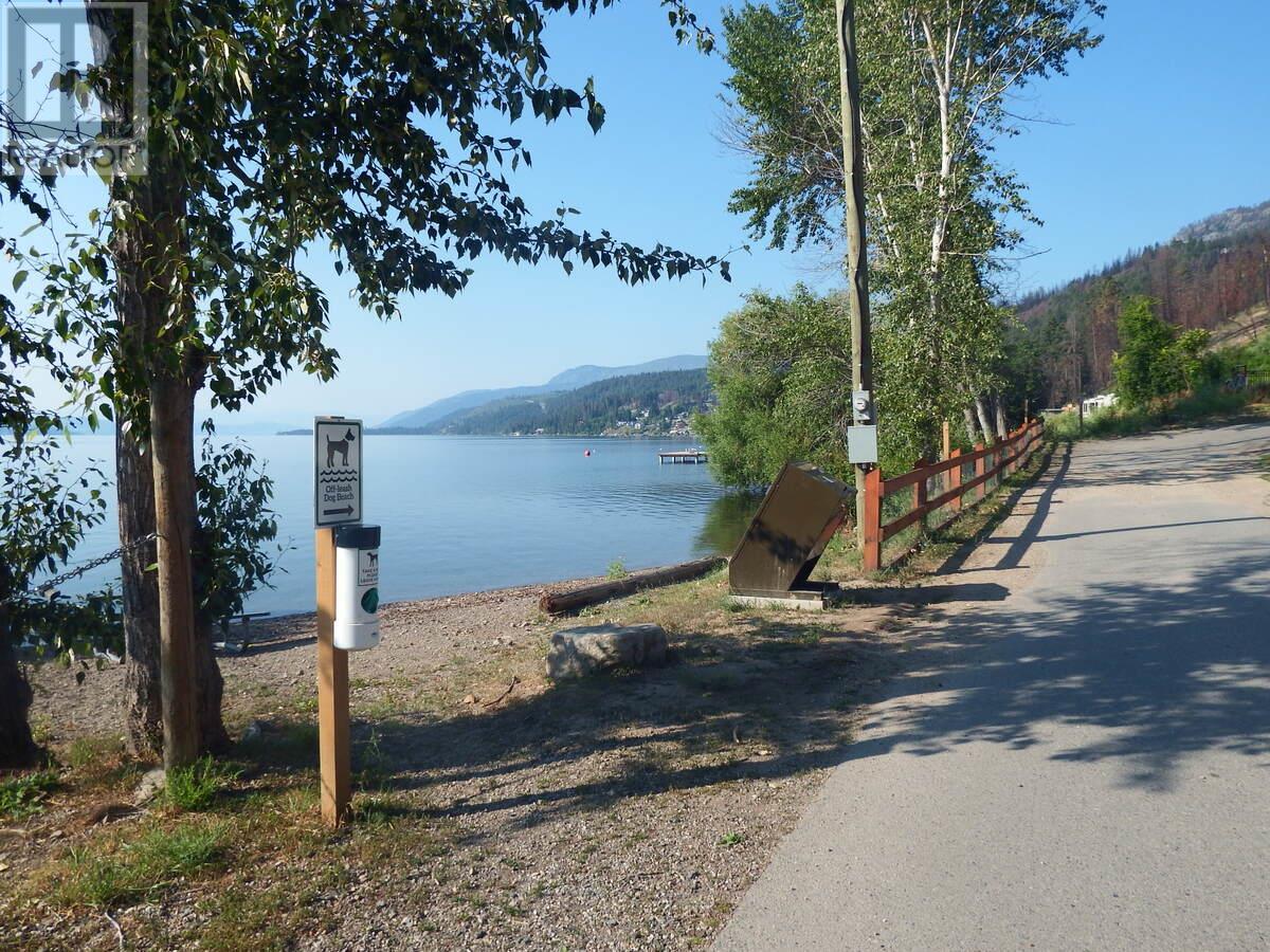 10624 Westshore Road, Vernon, British Columbia  V1H 2C2 - Photo 15 - 10308192