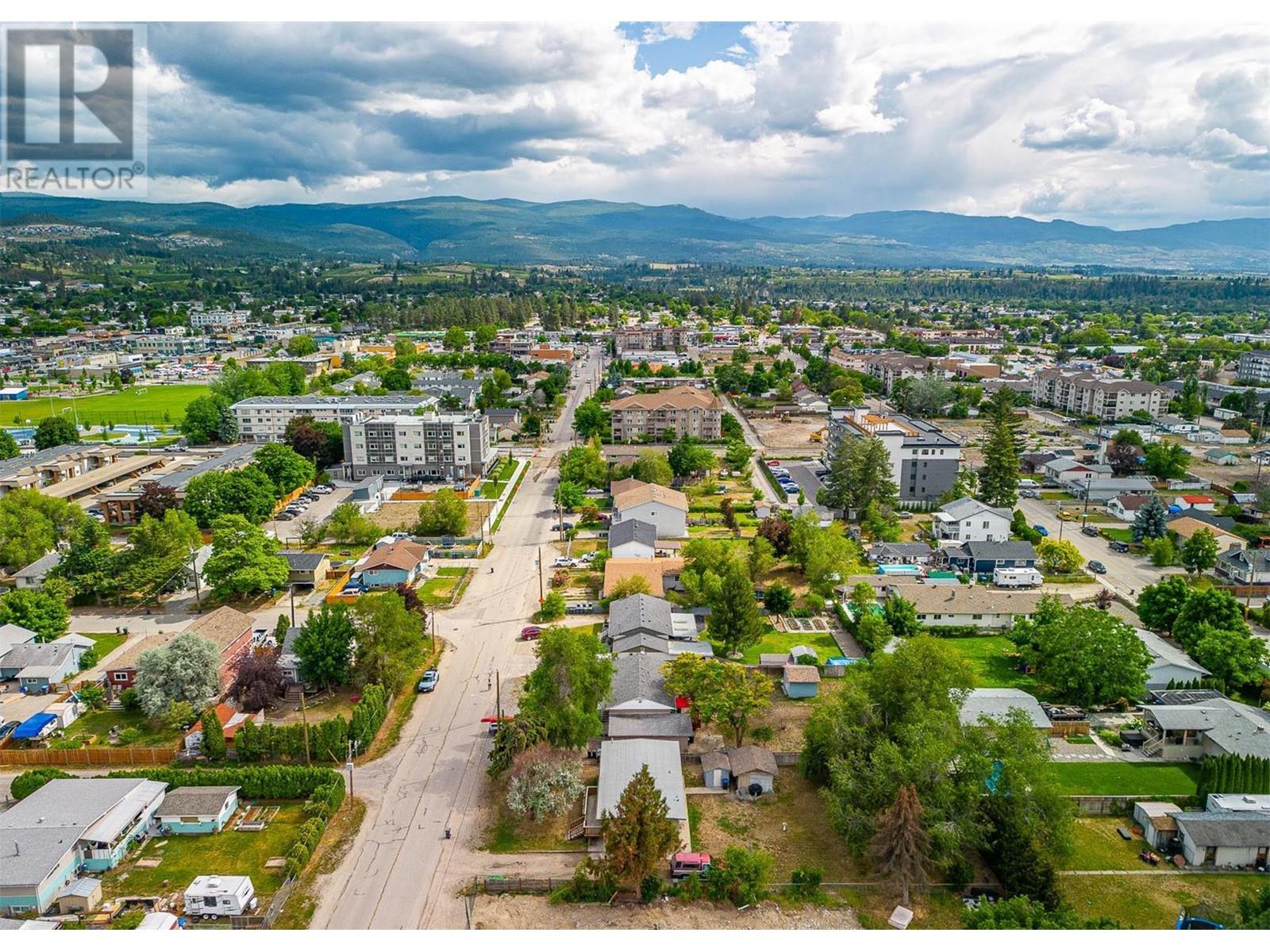 390 Asher Road, Kelowna, British Columbia  V1X 3H7 - Photo 13 - 10308115