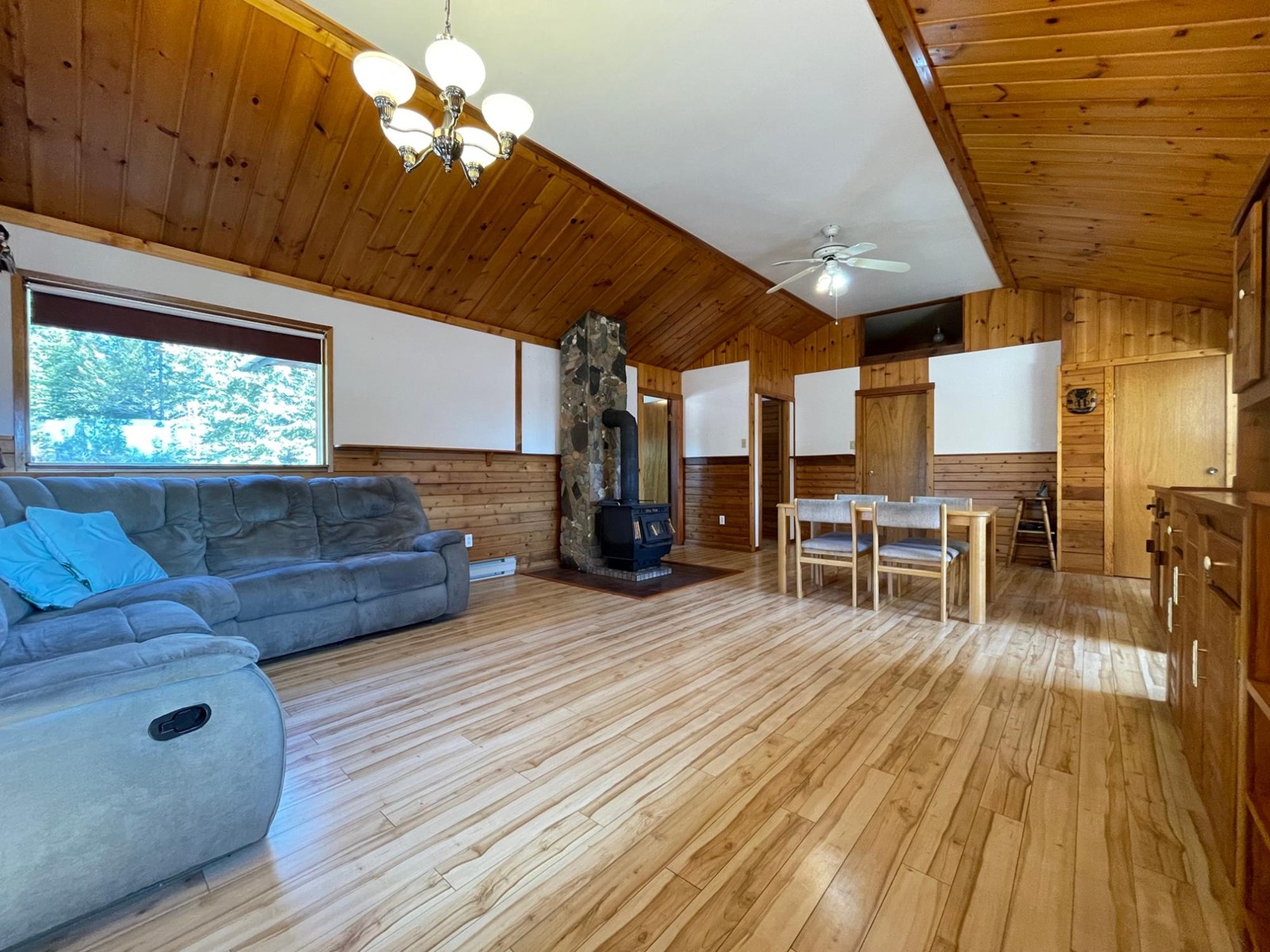 4561 Barleben Road, Skookumchuck, British Columbia  V0B 2E0 - Photo 14 - 2475737