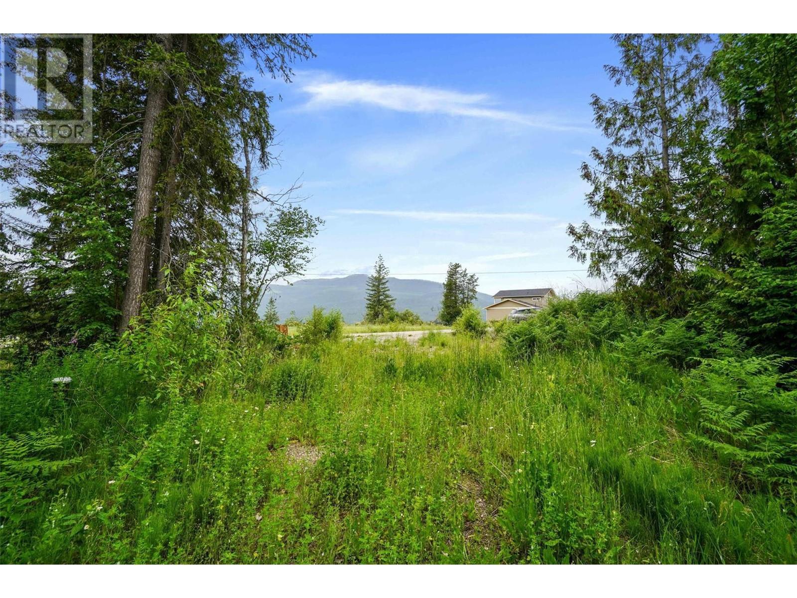 Ph 3 Tatlow Road Se Lot# Lot 4, Salmon Arm, British Columbia  V1E 2P8 - Photo 15 - 10307621