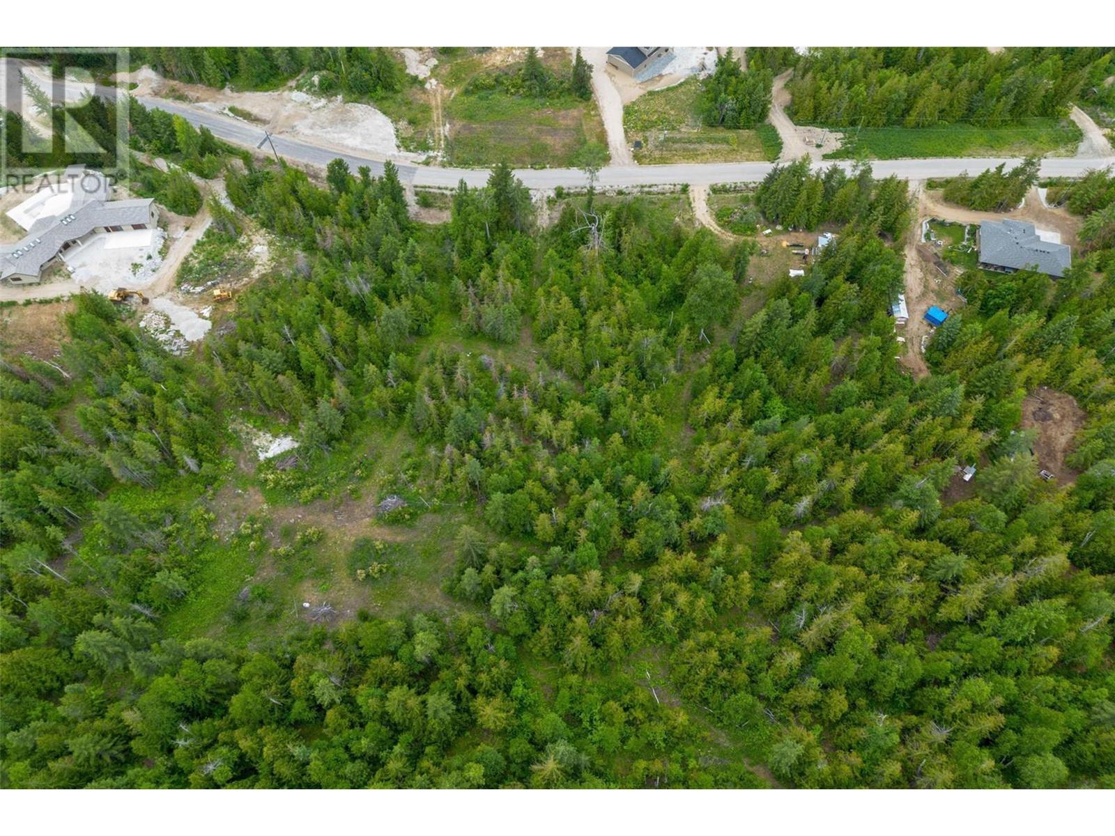 Ph 3 Tatlow Road Se Lot# Lot 4, Salmon Arm, British Columbia  V1E 2P8 - Photo 2 - 10307621