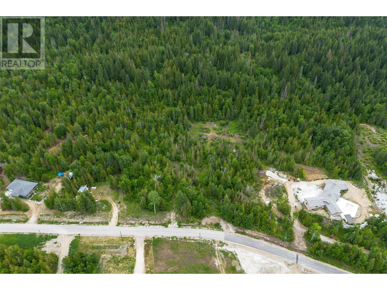 Ph 3 Tatlow Road Se Lot# Lot 4, Salmon Arm, British Columbia  V1E 2P8 - Photo 4 - 10307621