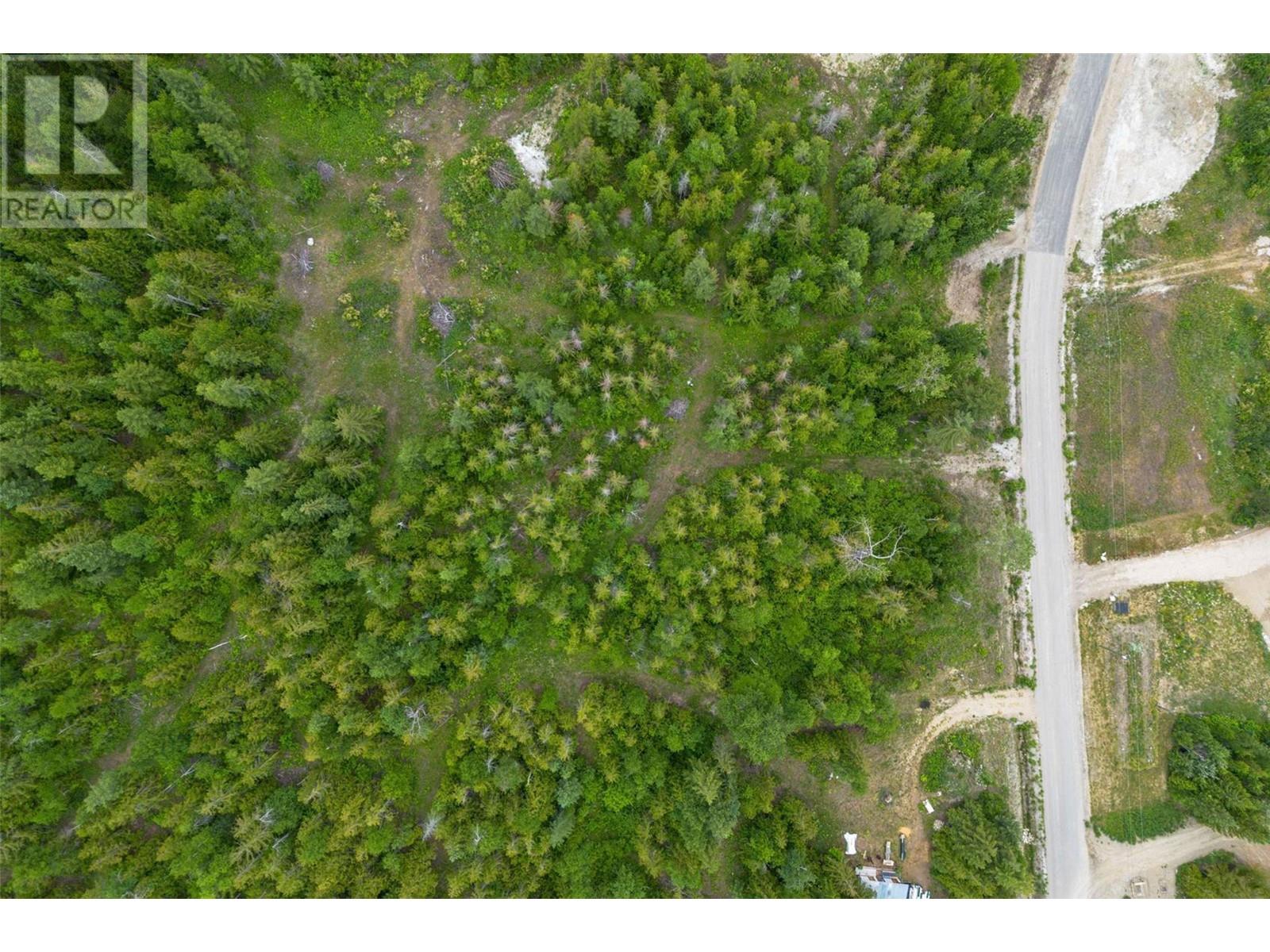 Ph 3 Tatlow Road Se Lot# Lot 4, Salmon Arm, British Columbia  V1E 2P8 - Photo 6 - 10307621