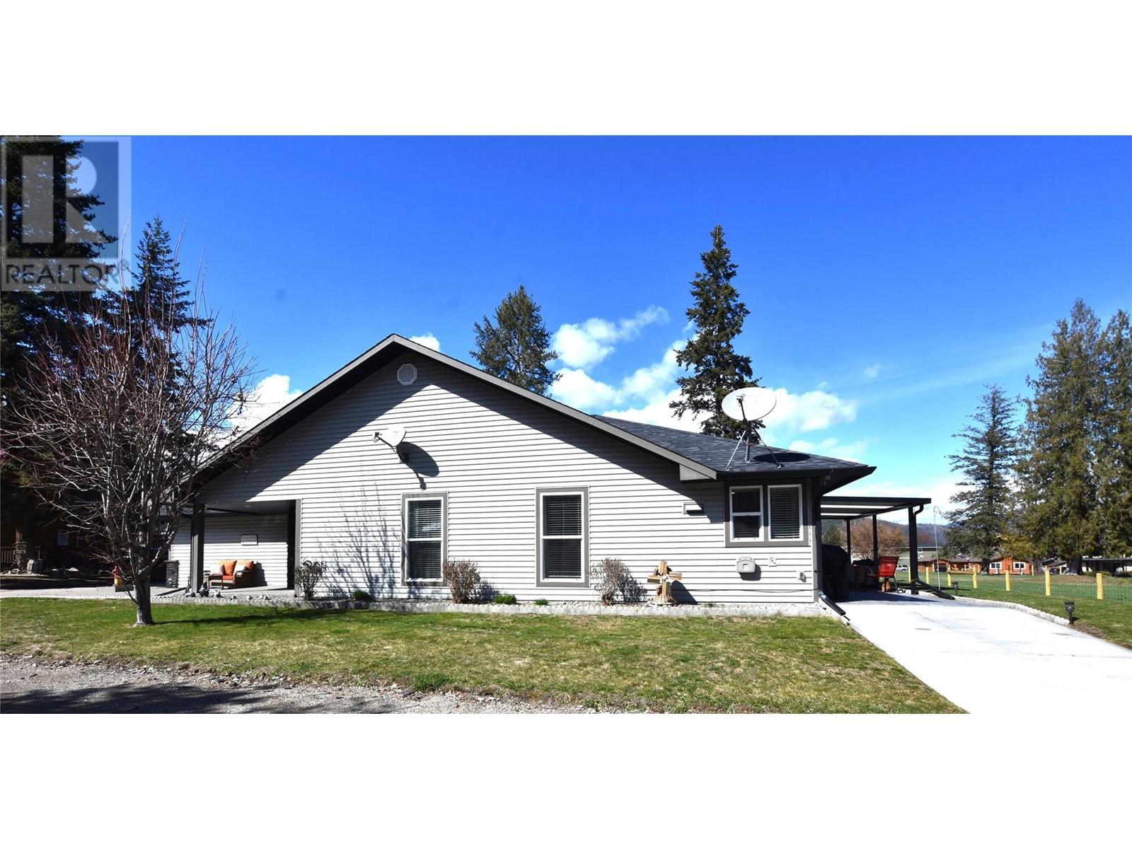 130 Deer Street, Vernon, British Columbia  V1H 2A1 - Photo 3 - 10308523