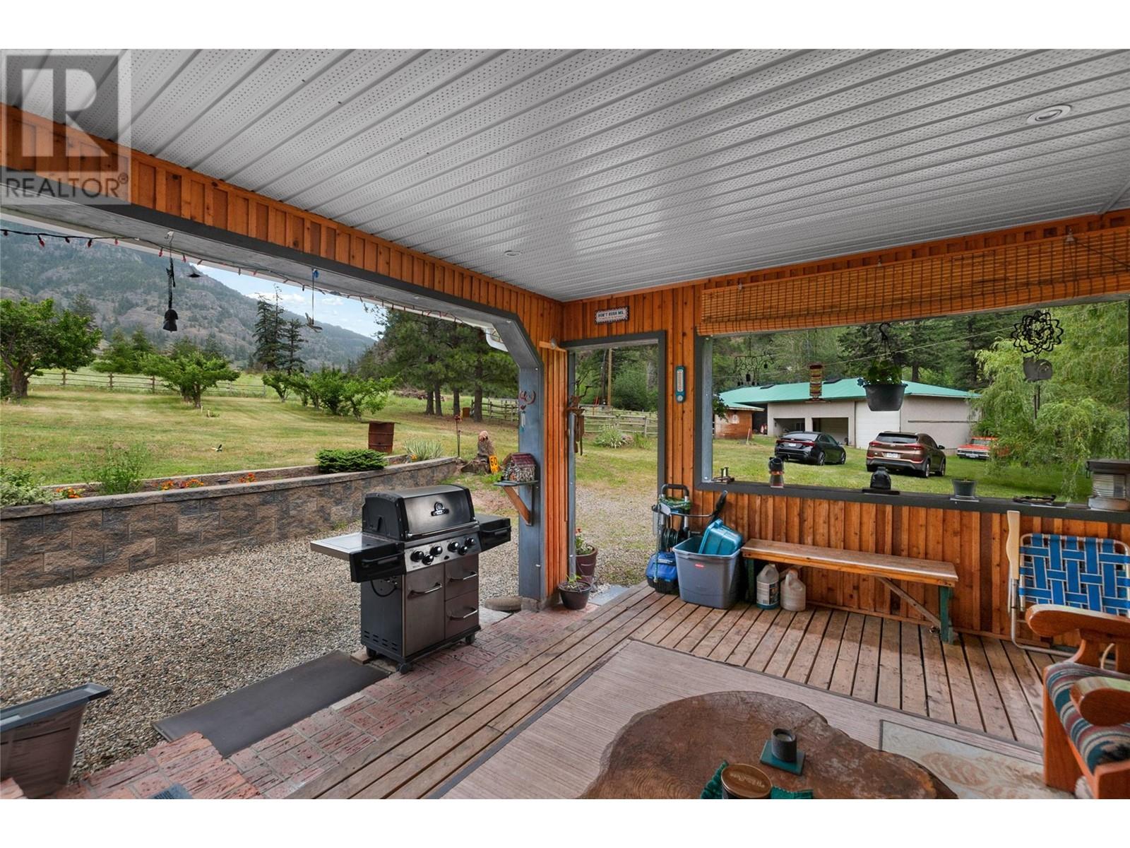 1196 Hwy 3a, Keremeos, British Columbia  V0X 1N4 - Photo 32 - 10308809