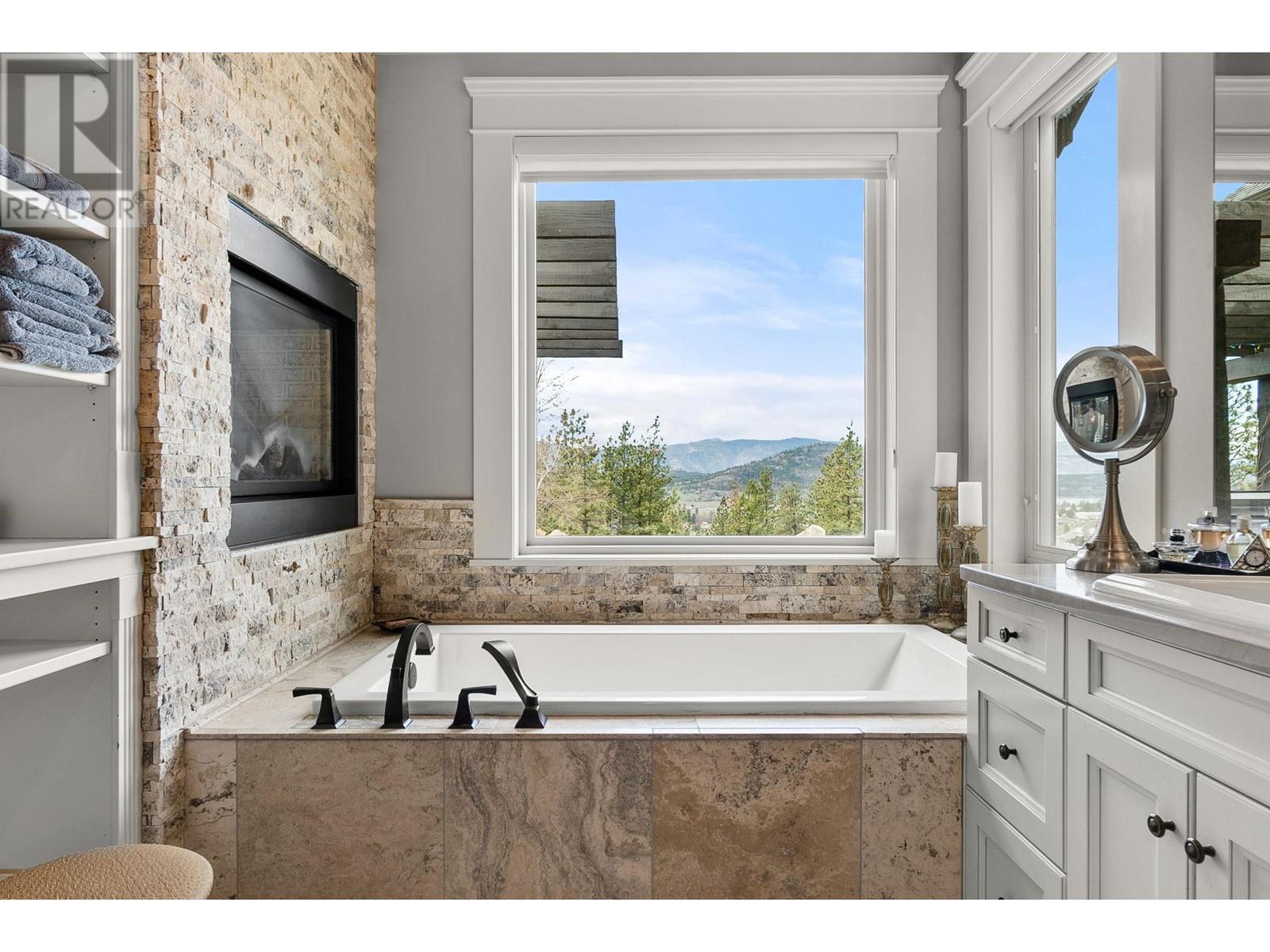 5500 Rockface Road, Kelowna, British Columbia  V1X 7V7 - Photo 40 - 10308175