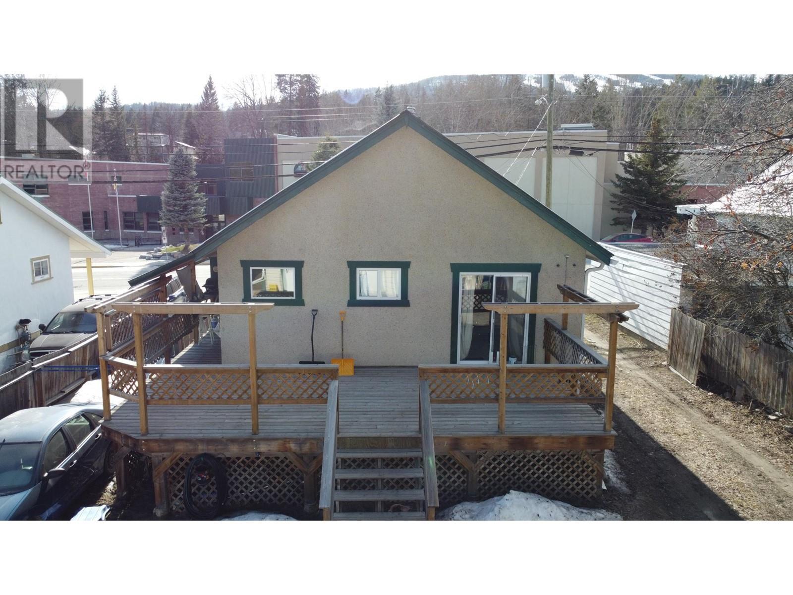 640 Rotary Drive, Kimberley, British Columbia  V1A 1E3 - Photo 2 - 2475895