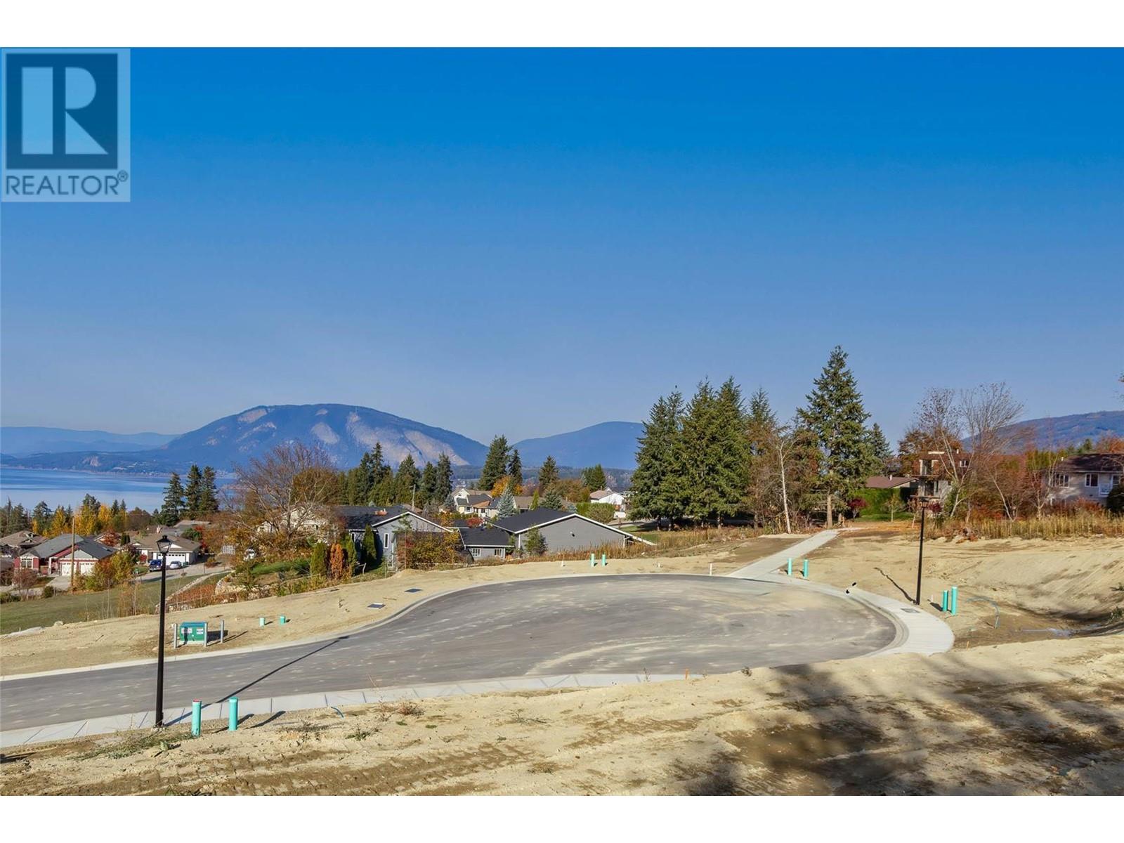 Lot 16 16 Avenue Se Lot# 16, Salmon Arm, British Columbia  V1E 2R5 - Photo 4 - 10308968