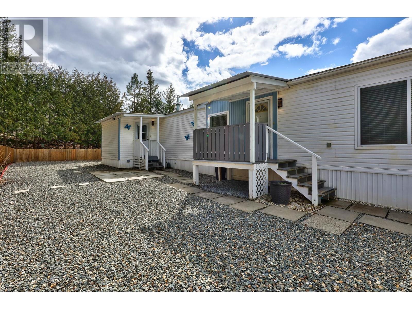 4965 Pine Acres Road Unit# 50, Chase, British Columbia  V0E 1M0 - Photo 11 - 177668