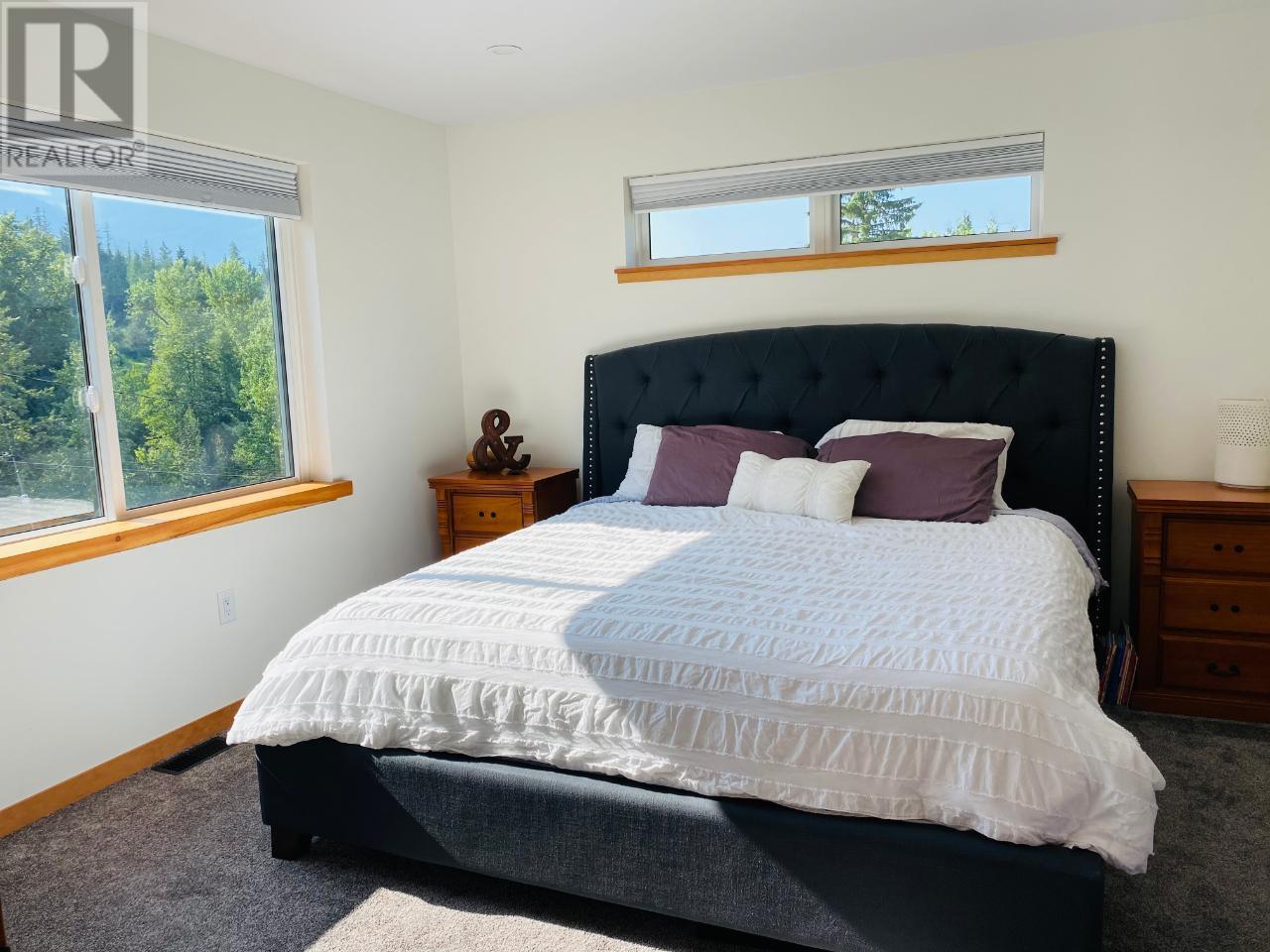 205 Joliffe Way, Rossland, British Columbia  V0G 1Y0 - Photo 34 - 2476013