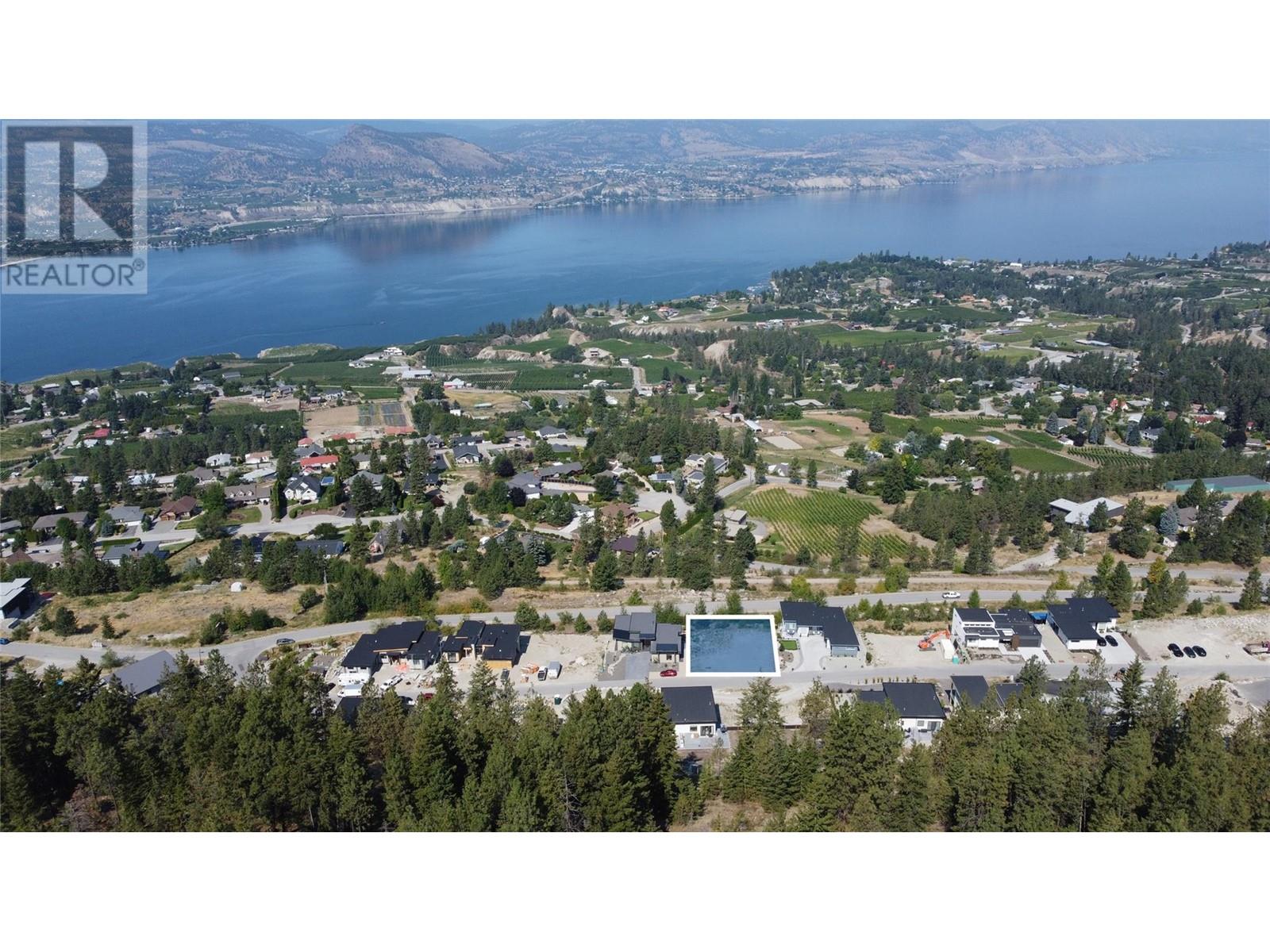 2875 Outlook Way, Naramata, British Columbia  V0H 1N1 - Photo 2 - 10309464