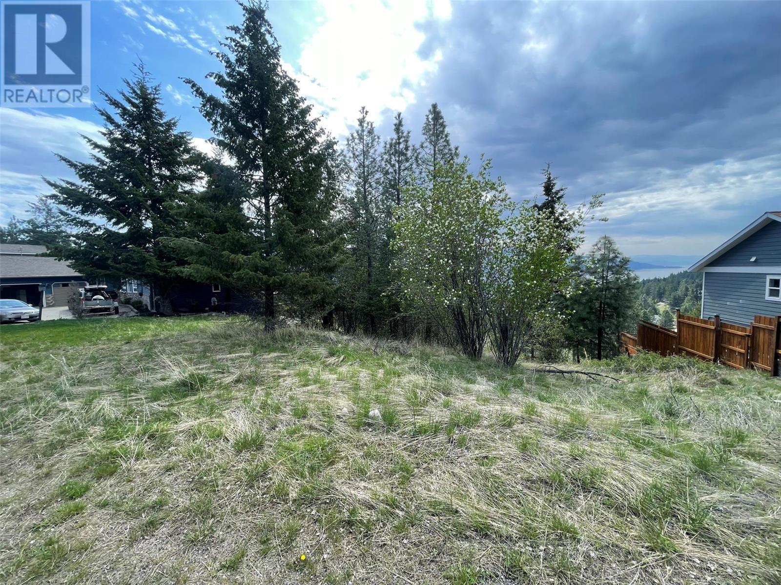 554 Bluebird Drive, Vernon, British Columbia  V1H 2C2 - Photo 6 - 10309115