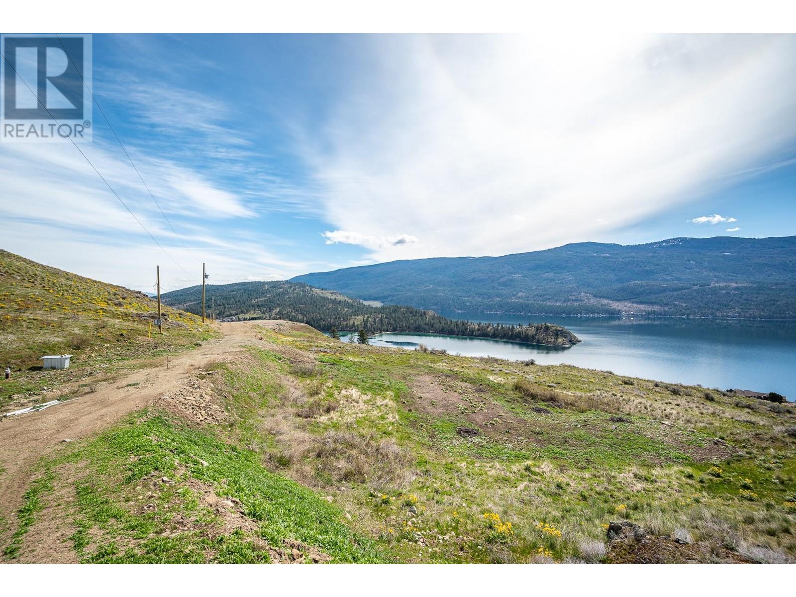 202 Kalamalka Lakeview Drive, Coldstream, British Columbia  V1H 1R6 - Photo 4 - 10309450