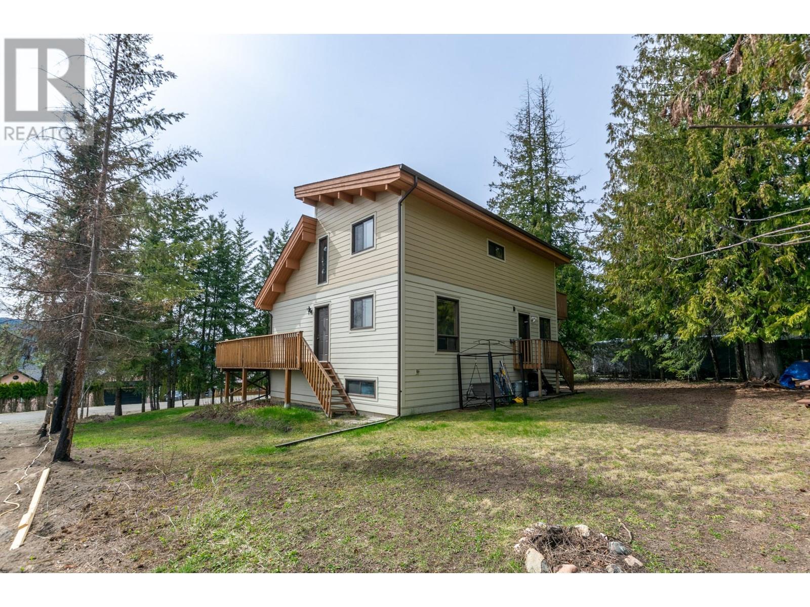 5271 Meadow Creek Crescent, Celista, British Columbia  V0E 1M6 - Photo 37 - 10309834