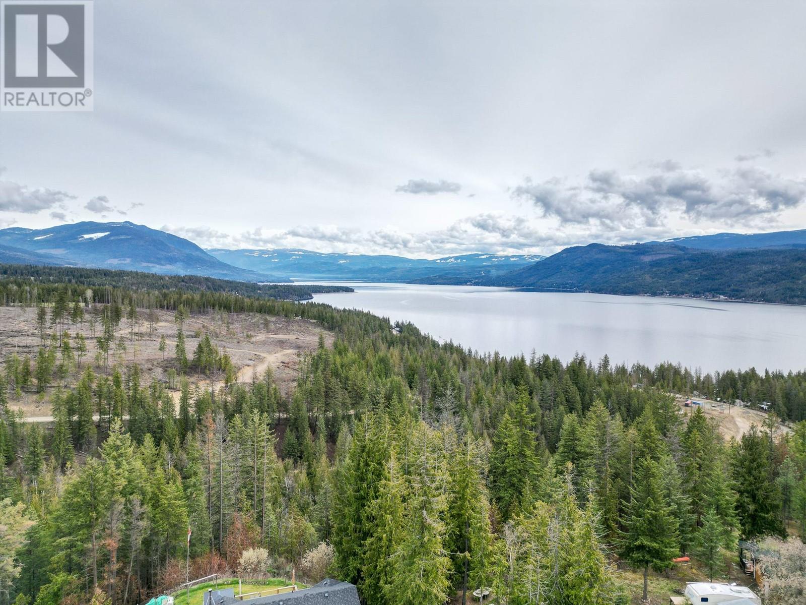 5271 Meadow Creek Crescent, Celista, British Columbia  V0E 1M6 - Photo 45 - 10309834