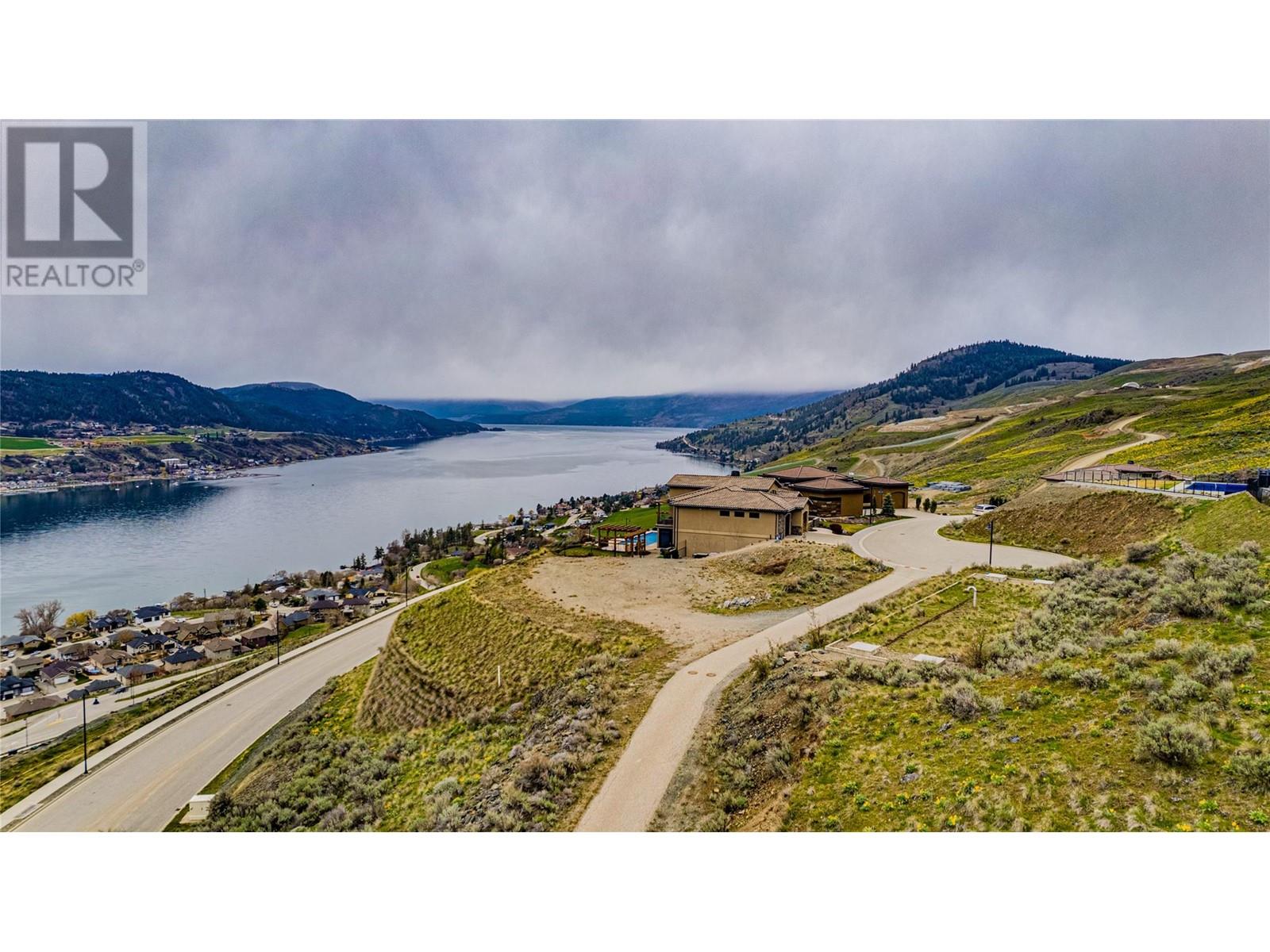 144 Silversage Terrace, Vernon, British Columbia  V1H 2J7 - Photo 4 - 10309579