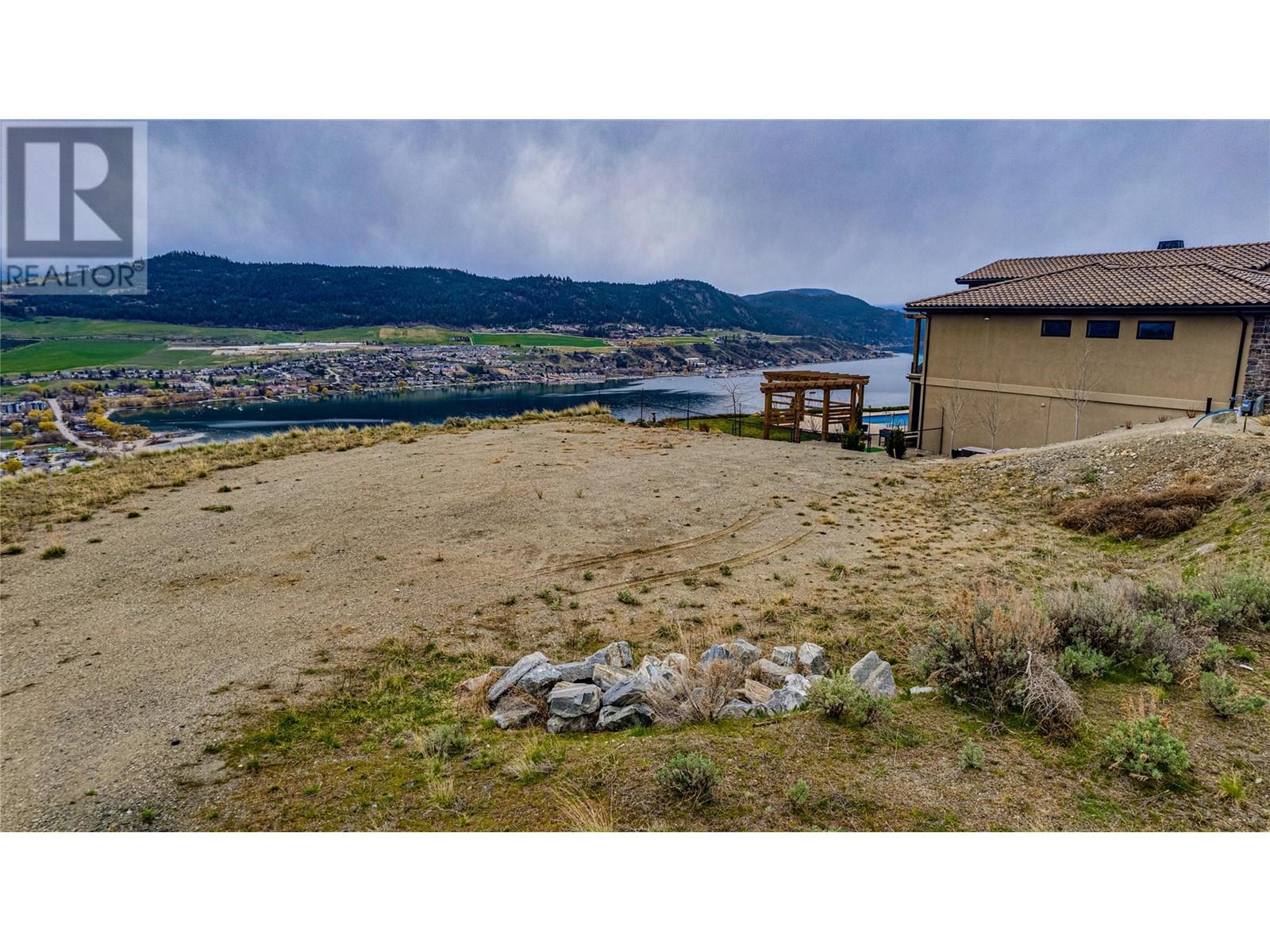 144 Silversage Terrace, Vernon, British Columbia  V1H 2J7 - Photo 5 - 10309579