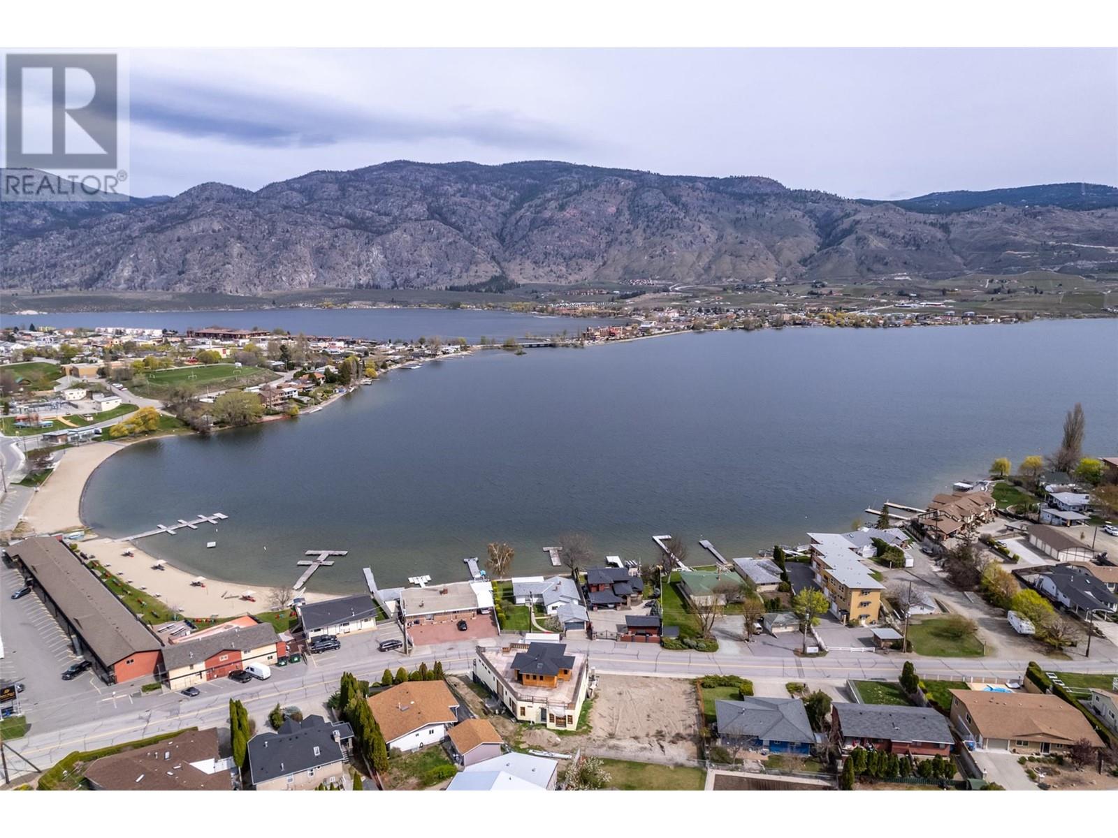 5808 Oleander Drive, Osoyoos, British Columbia  V0H 1V1 - Photo 10 - 10310042