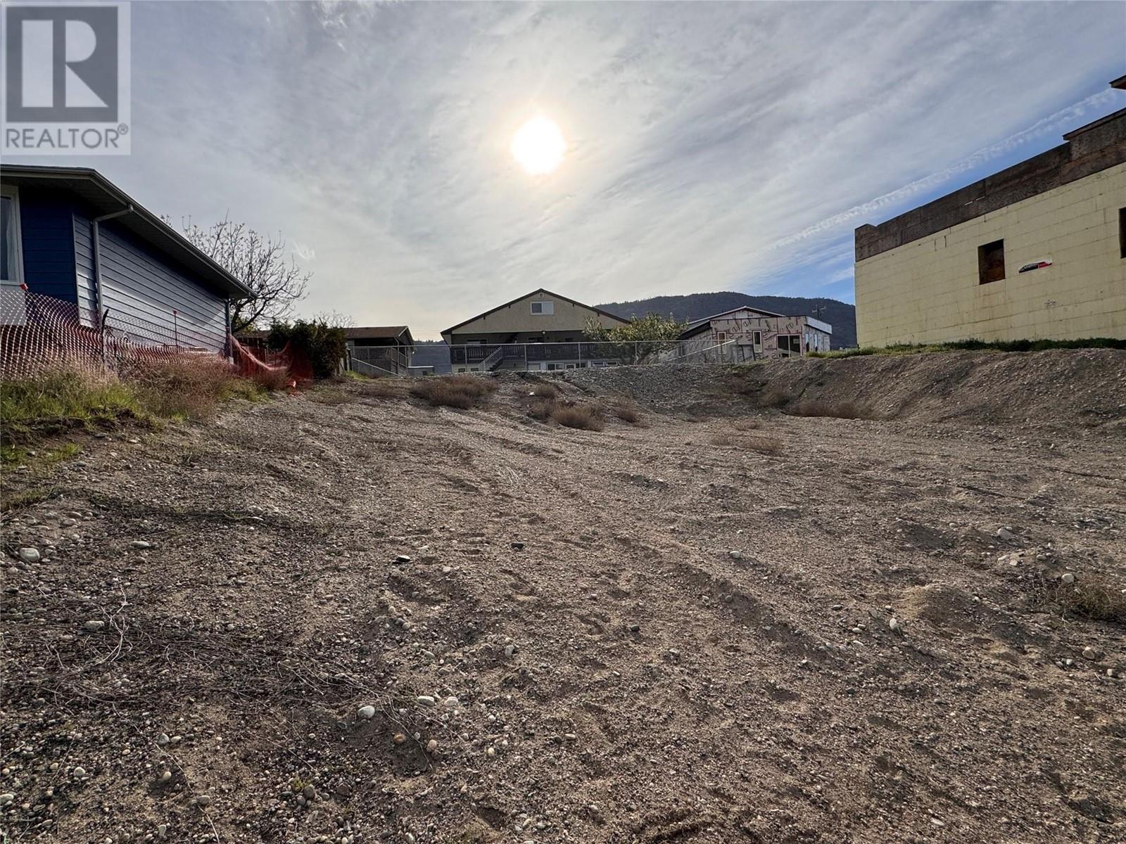 5808 Oleander Drive, Osoyoos, British Columbia  V0H 1V1 - Photo 8 - 10310042