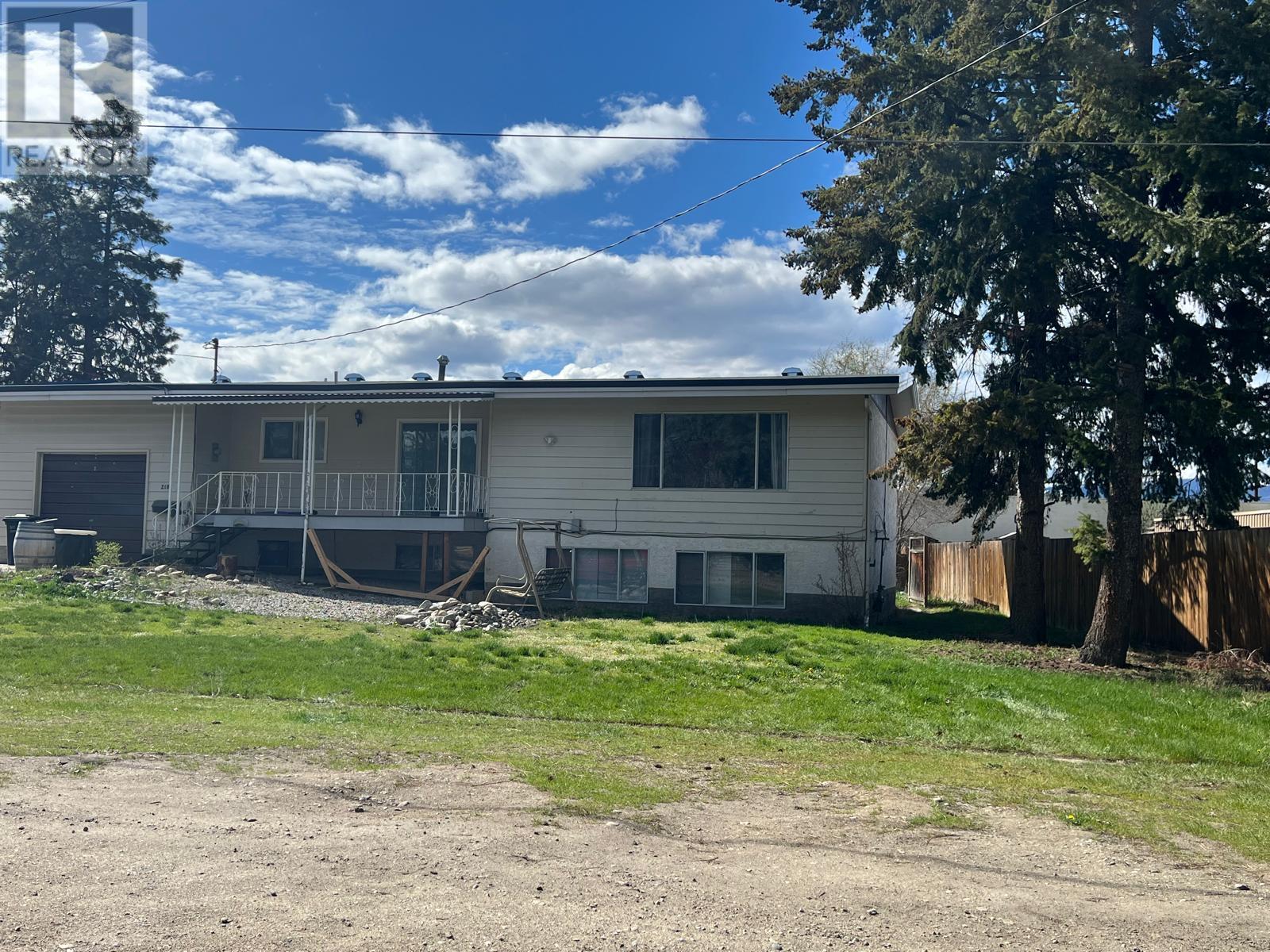 210 Pemberton Road, Kelowna, British Columbia  V1X 3H4 - Photo 1 - 10309920