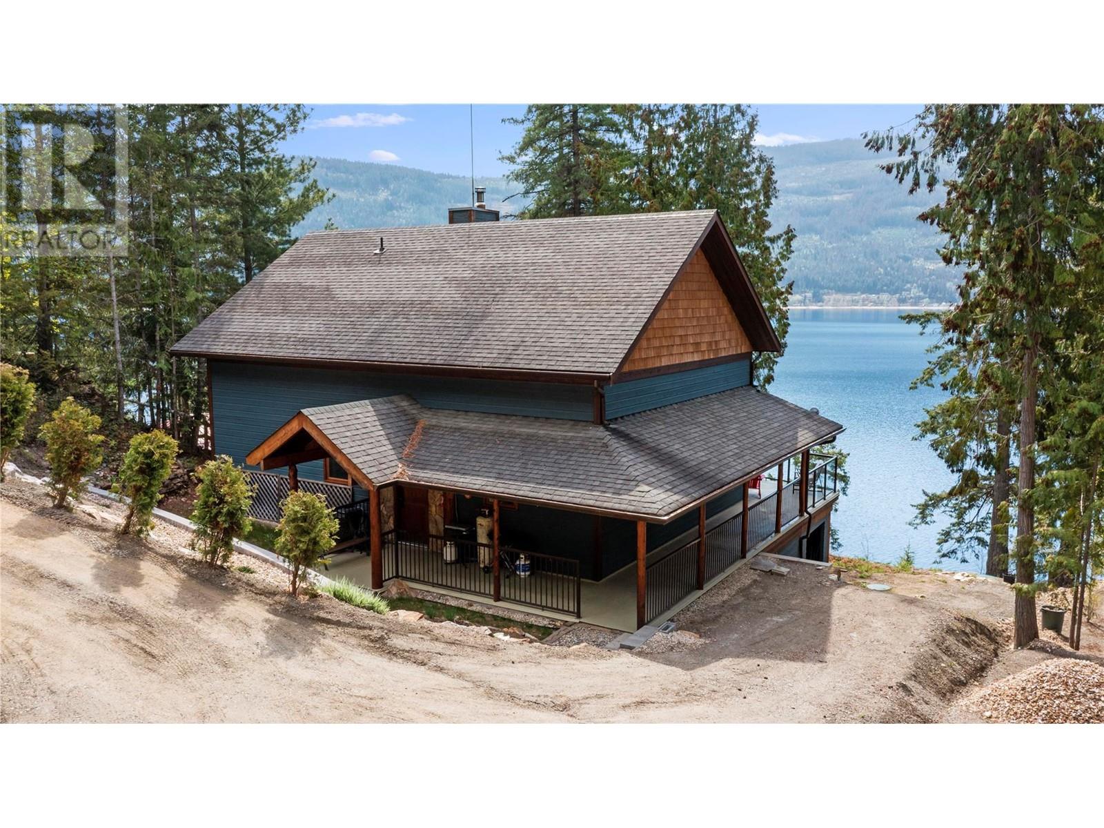 6432 Sunnybrae Canoe Point Road Unit# 6, Tappen, British Columbia  V0E 2X1 - Photo 4 - 10310141