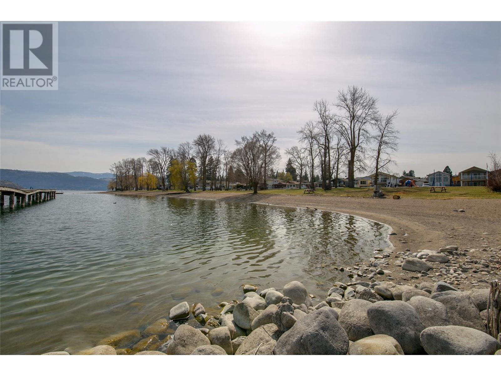 575 Meadowlark Avenue, Vernon, British Columbia  V1H 2A1 - Photo 33 - 10310325