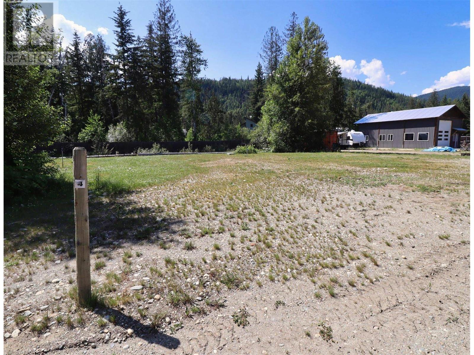 1701 Ireland Road Unit# 4, Seymour Arm, British Columbia  V0E 1M9 - Photo 1 - 10310485