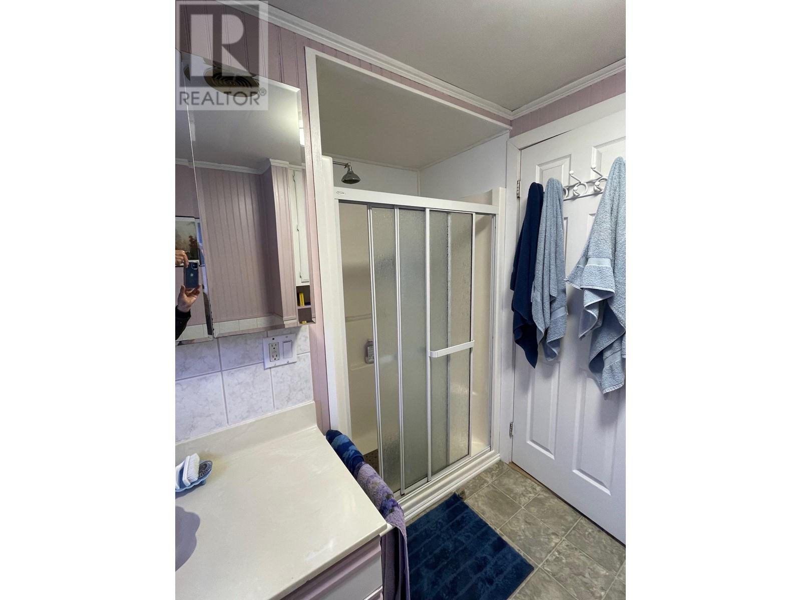 5834 3rd Street, Beaverdell, British Columbia  V0H 1A0 - Photo 15 - 10310404