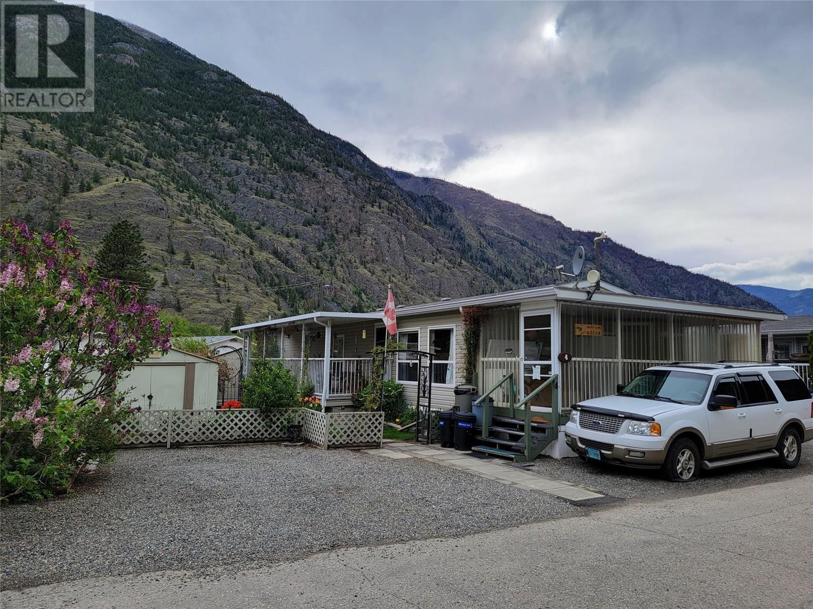 3455 Highway 3 Unit# 4, Keremeos, British Columbia  V0X 1N1 - Photo 1 - 10311478