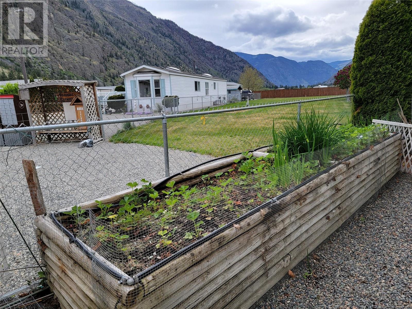 3455 Highway 3 Unit# 4, Keremeos, British Columbia  V0X 1N1 - Photo 38 - 10311478