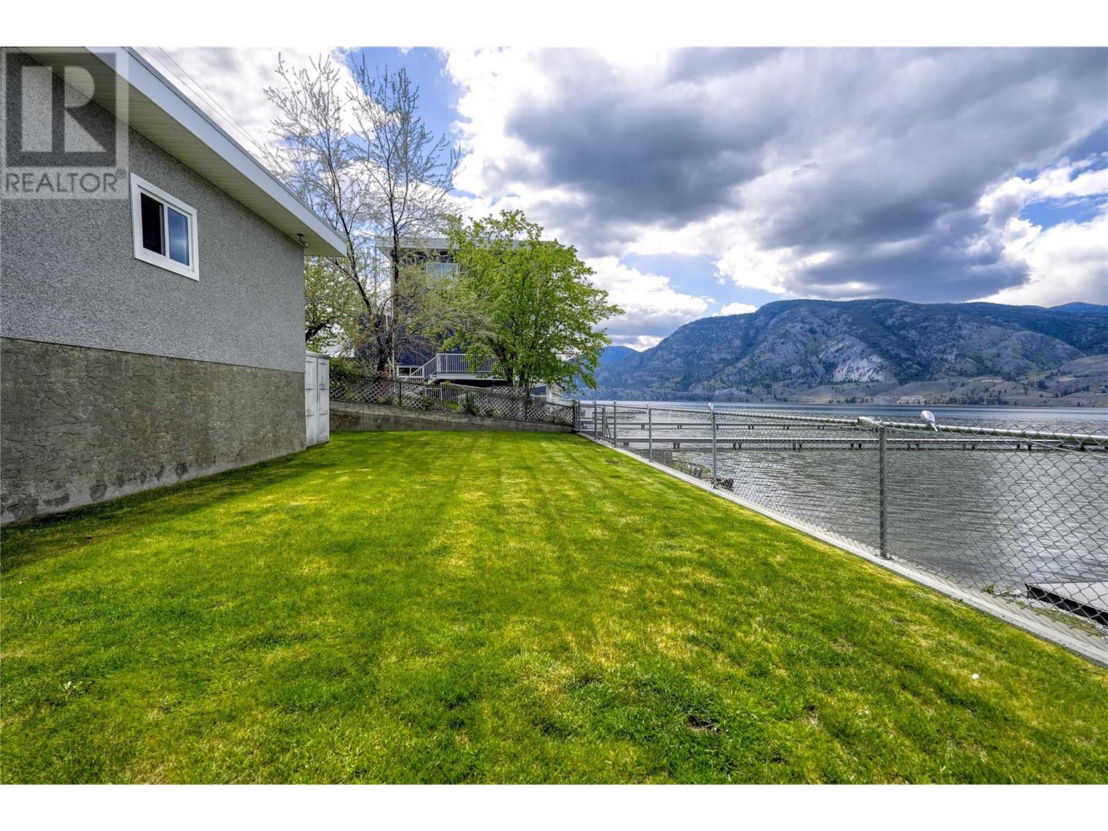 3951 Lakeside Road, Penticton, British Columbia  V2A 8W3 - Photo 30 - 10311672