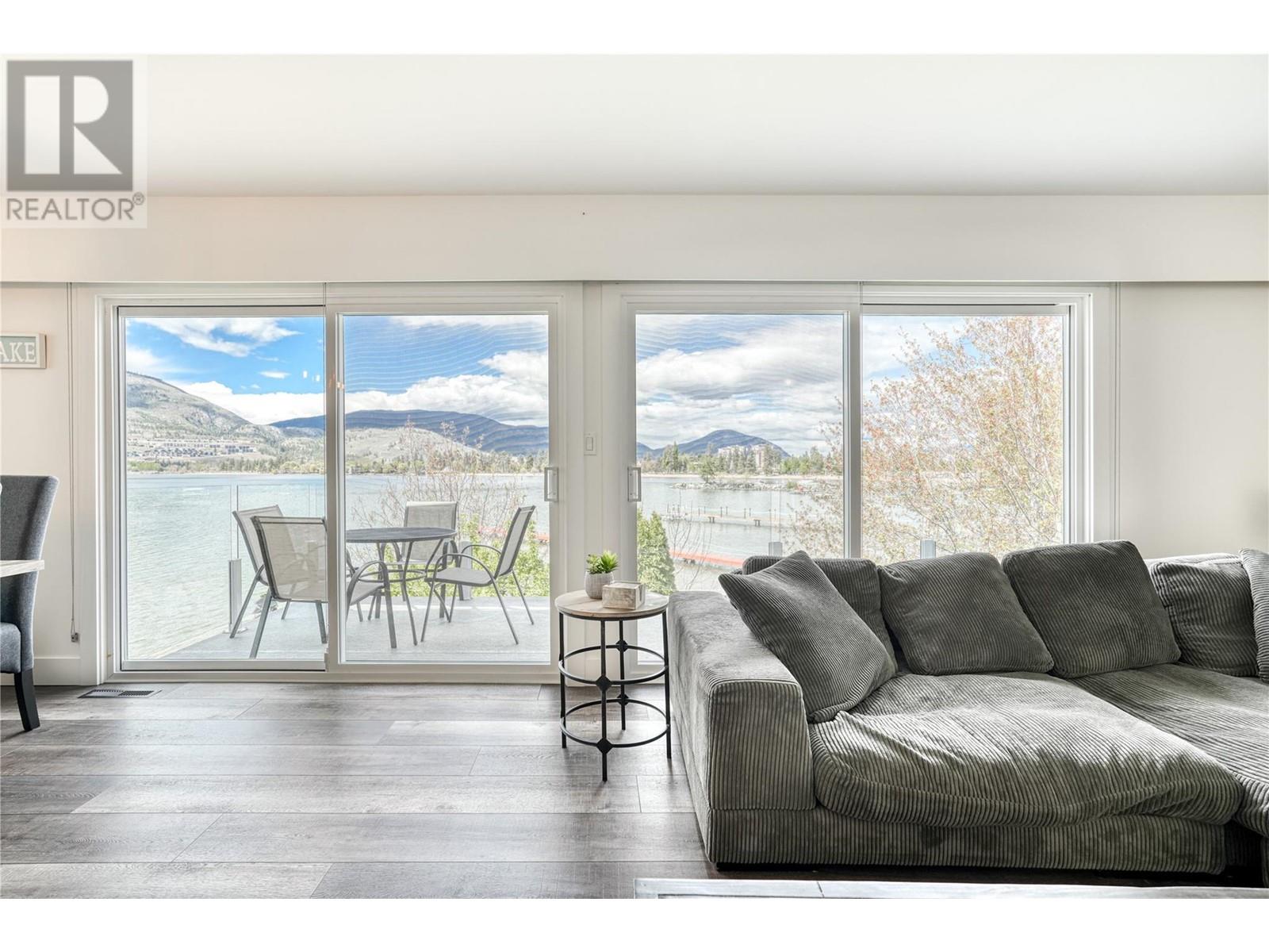 3951 Lakeside Road, Penticton, British Columbia  V2A 8W3 - Photo 4 - 10311672