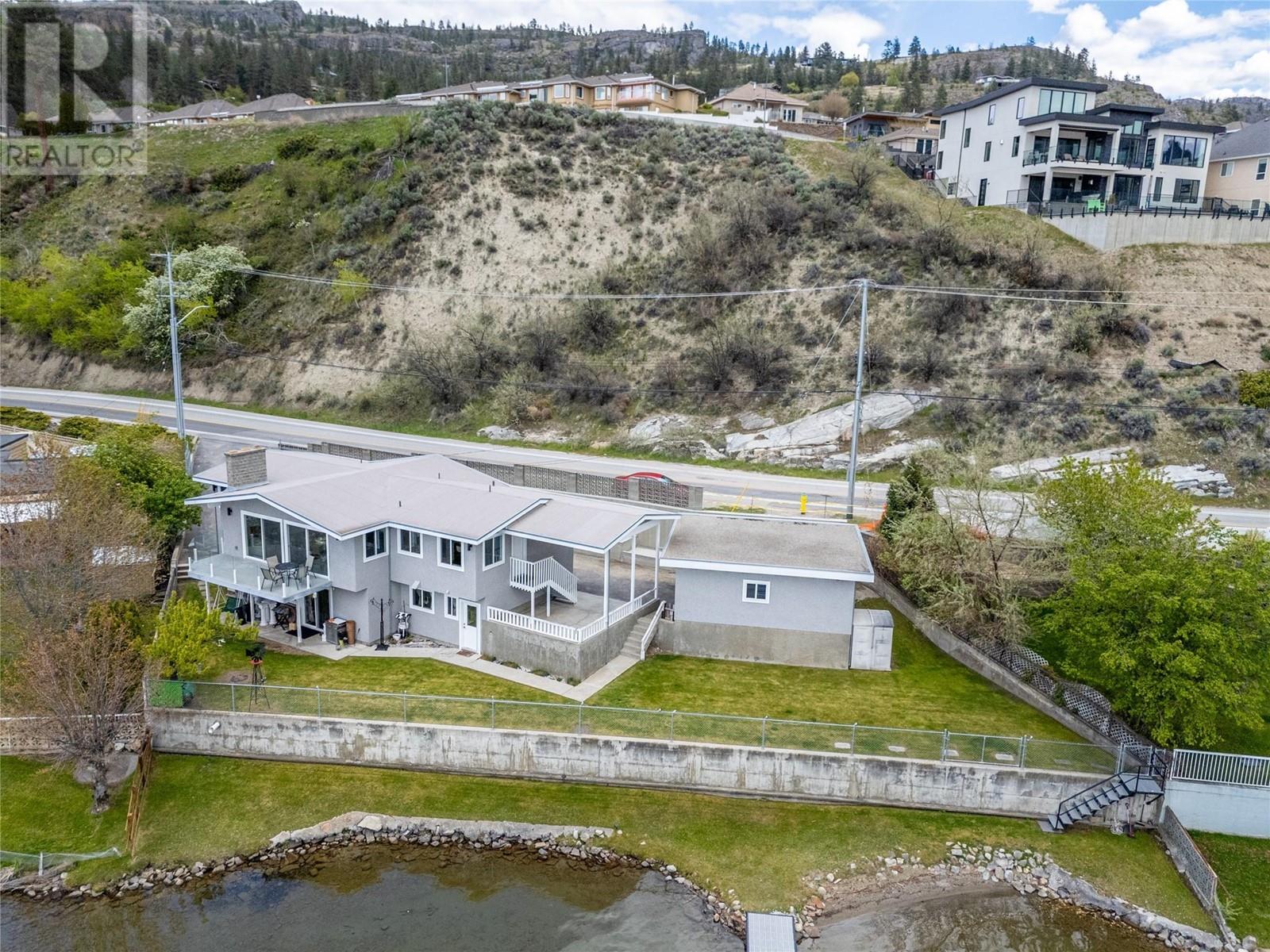 3951 Lakeside Road, Penticton, British Columbia  V2A 8W3 - Photo 45 - 10311672