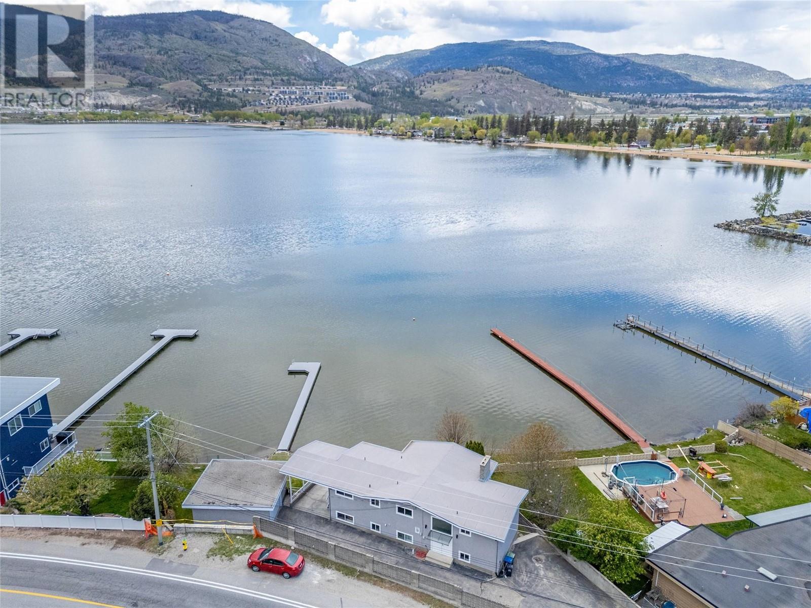 3951 Lakeside Road, Penticton, British Columbia  V2A 8W3 - Photo 47 - 10311672