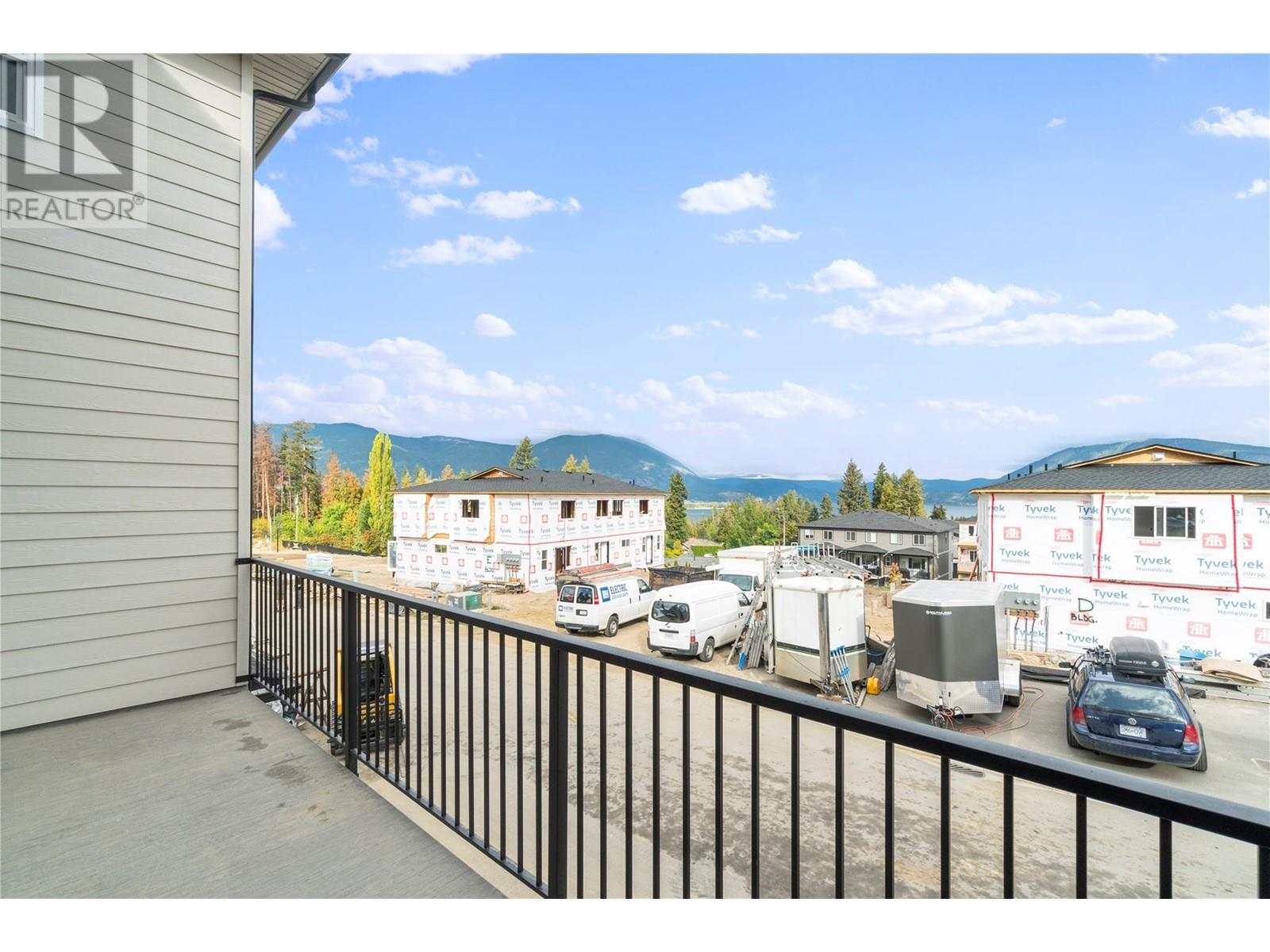 981 12 Street Se Unit# 24, Salmon Arm, British Columbia  V1E 2C8 - Photo 76 - 10313014