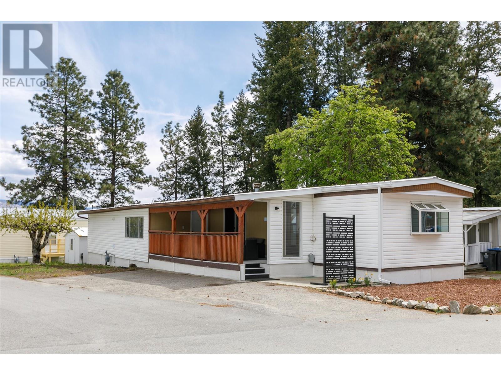 5371 Princeton Avenue Unit# 3 Lot# 3, Peachland, British Columbia  V0H 1X8 - Photo 1 - 10311312