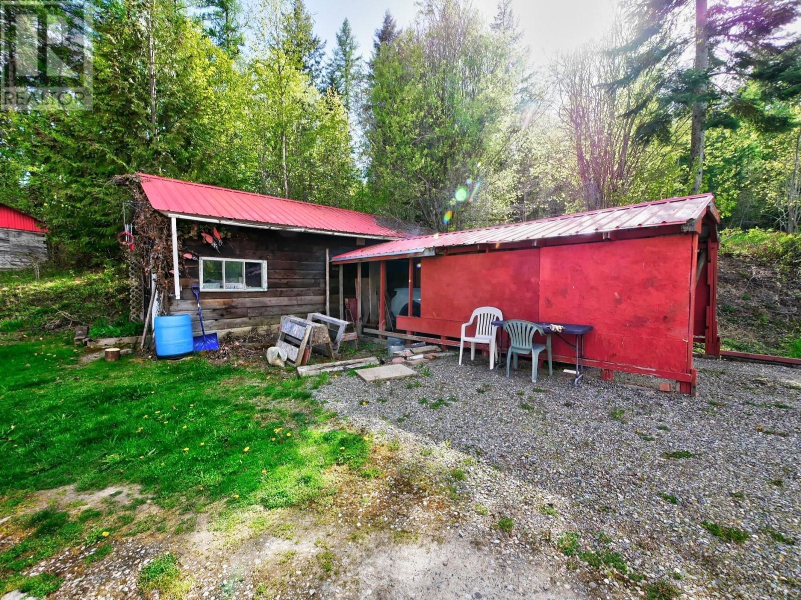 1365 Granary Road, Creston, British Columbia  V0B 1G7 - Photo 10 - 2476763